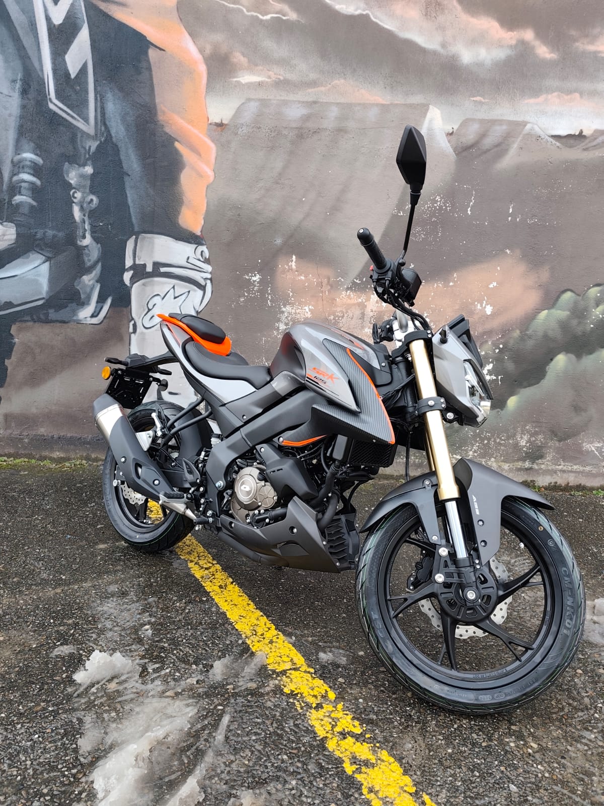 QJ SRK 125 R