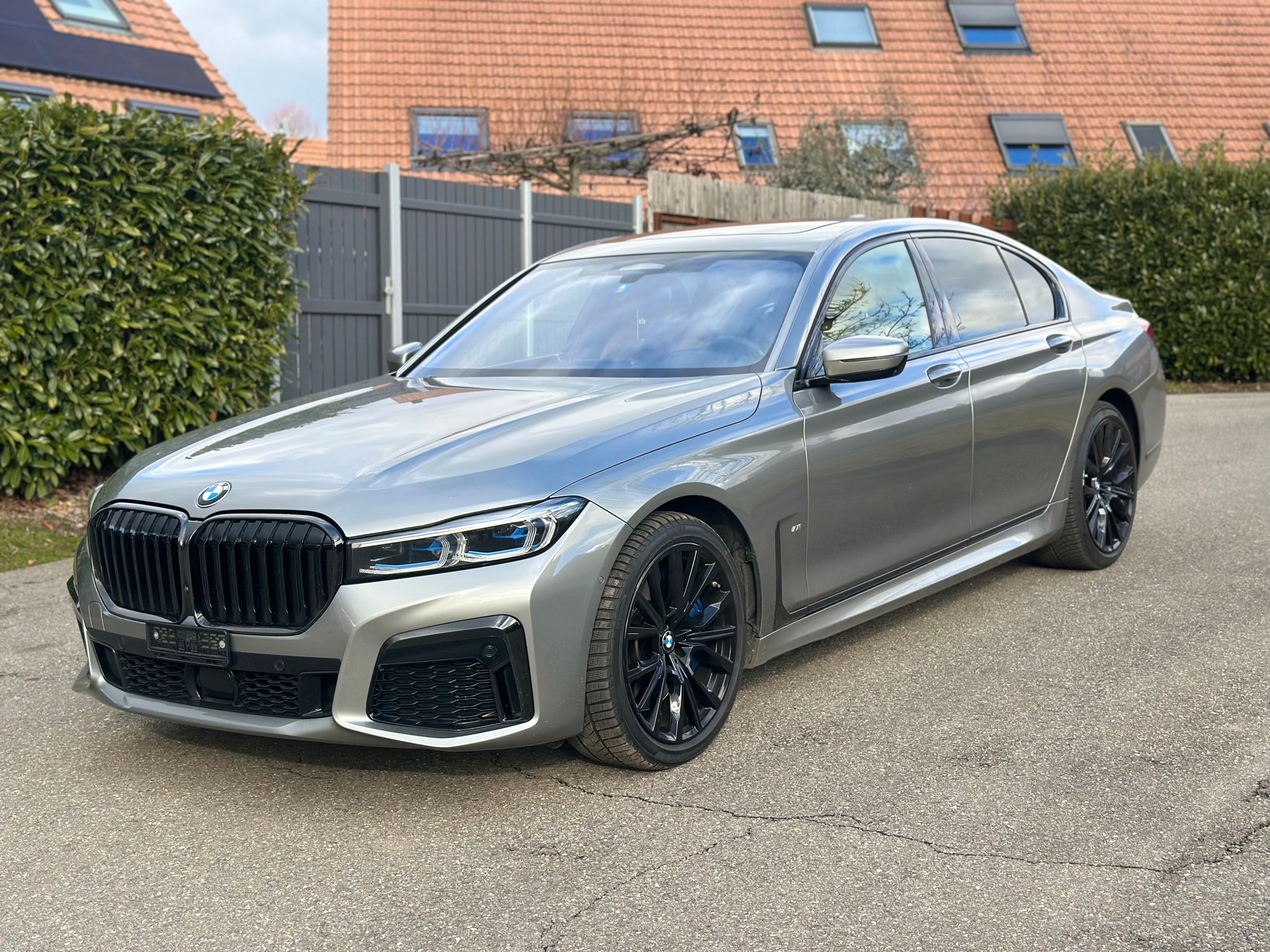 BMW 730d xDrive 48V M Sport Steptronic