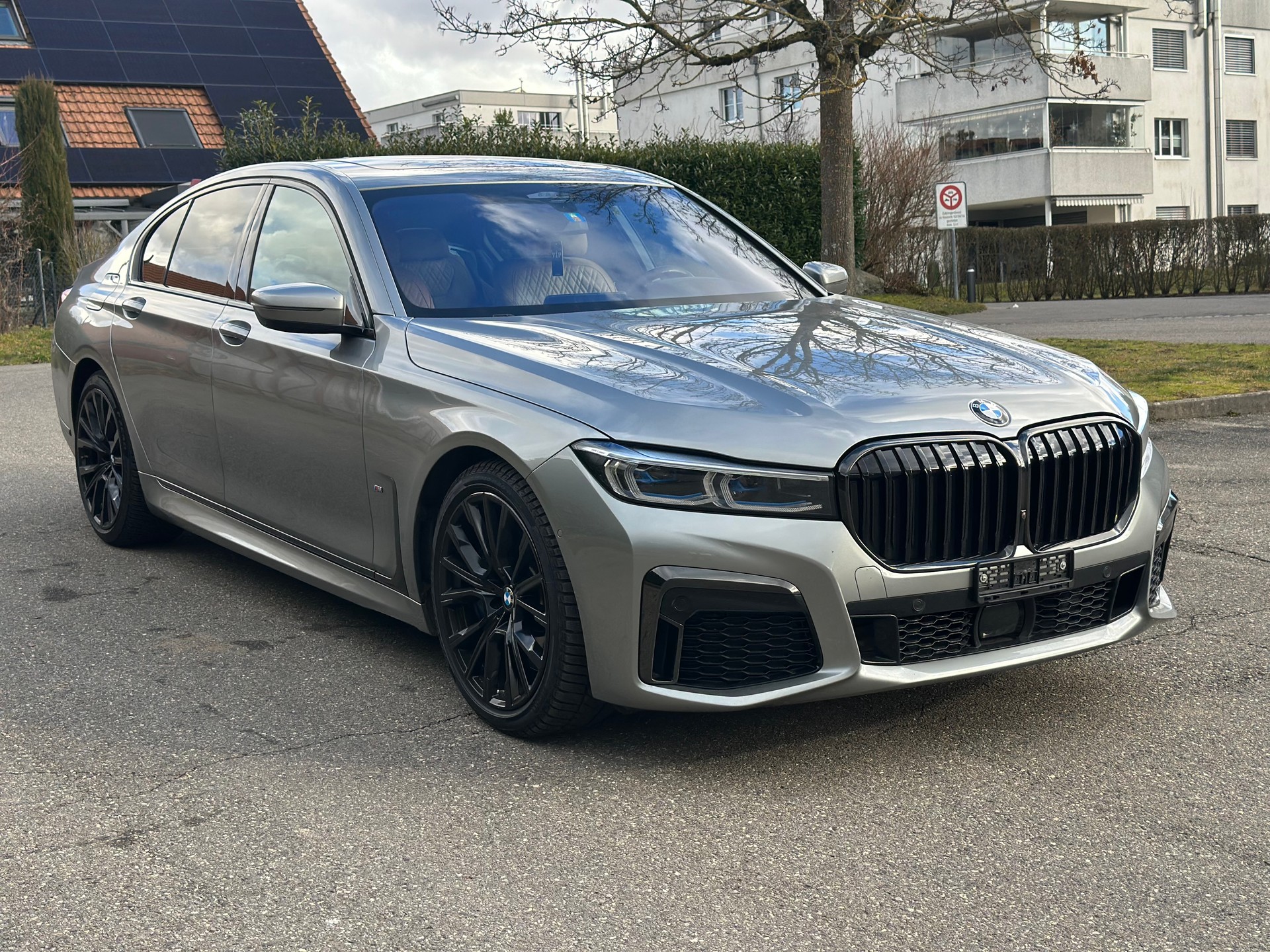 BMW 730d xDrive 48V M Sport Steptronic-image-1