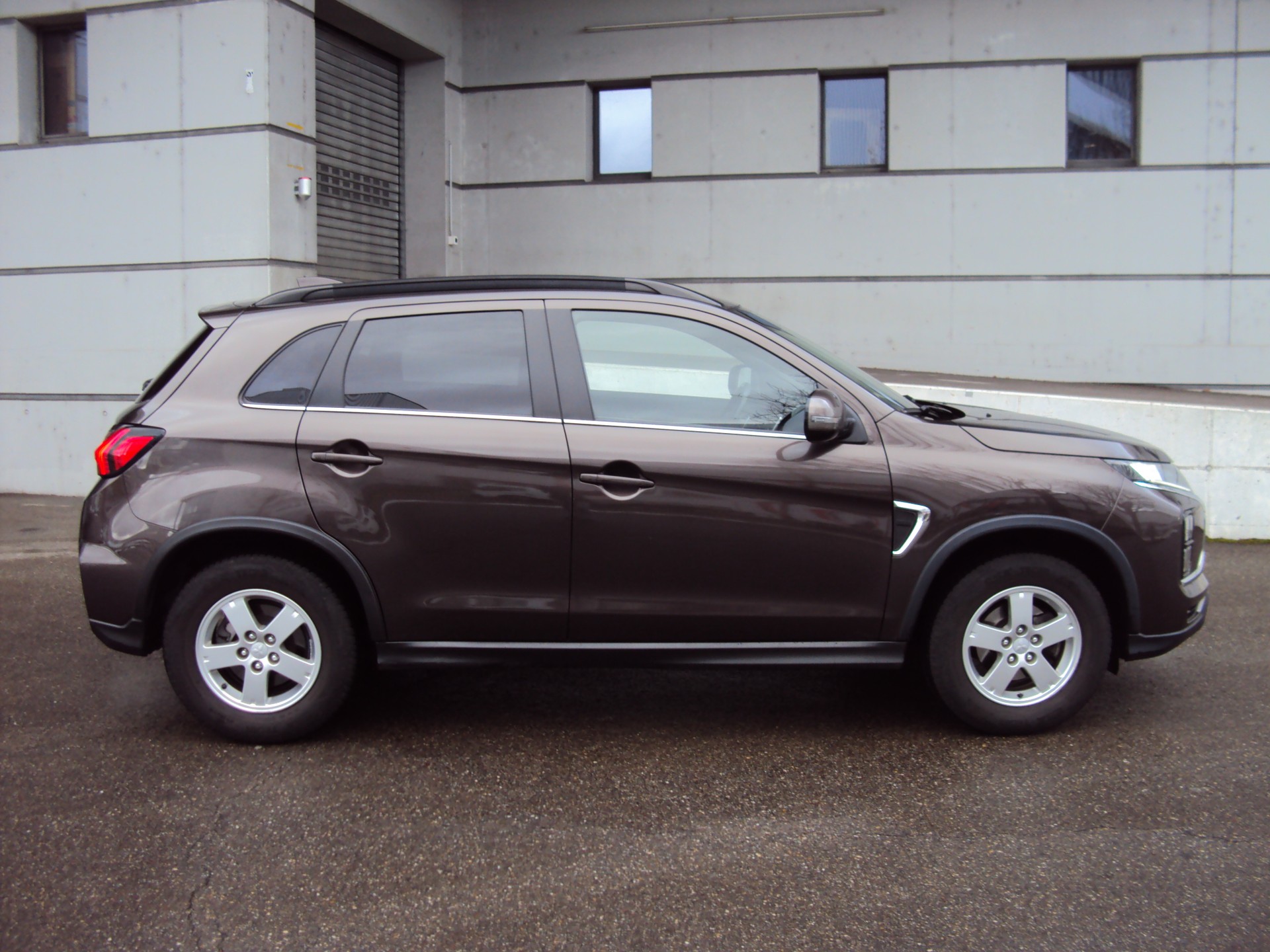 MITSUBISHI ASX 2.0 MIVEC Style 2WD Automat-image-6