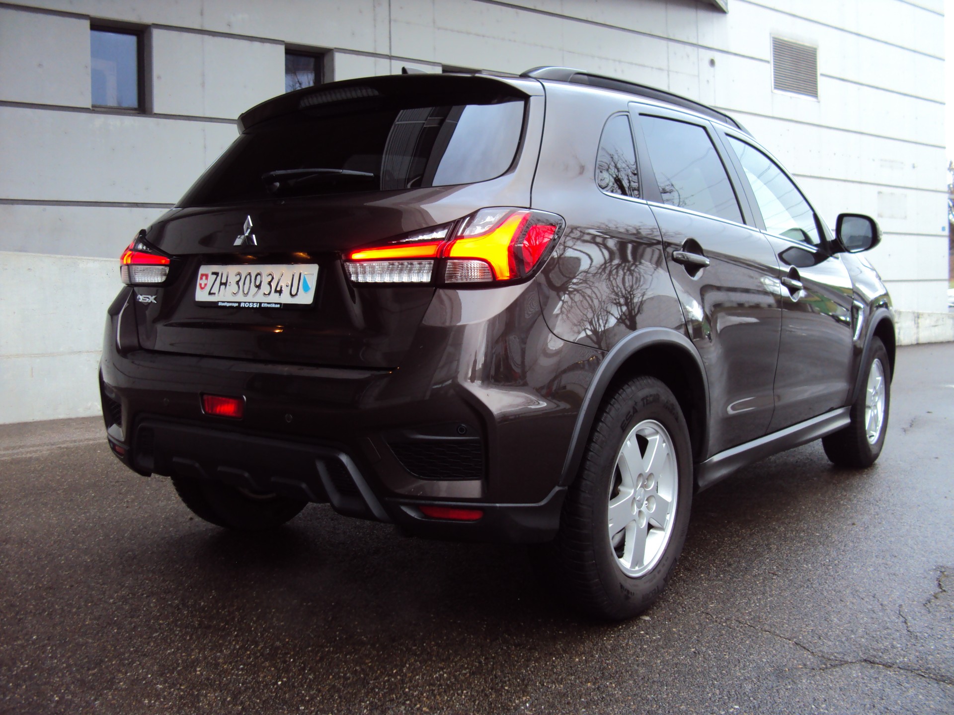 MITSUBISHI ASX 2.0 MIVEC Style 2WD Automat-image-3