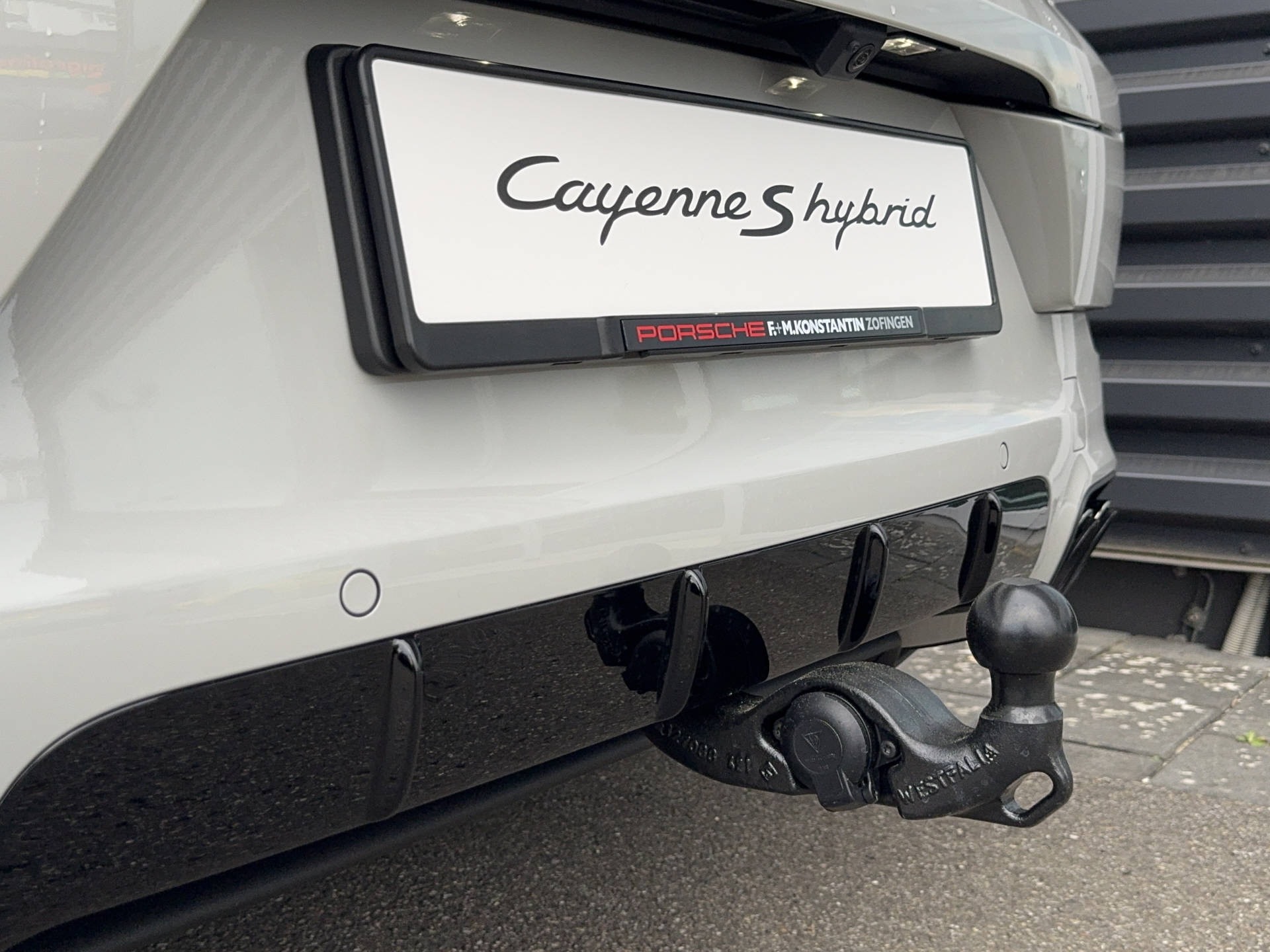 PORSCHE Cayenne S E-Hybrid Coupé-image-14