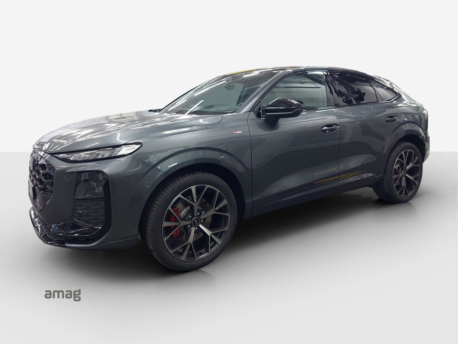 AUDI Q3 Sportback TFSI quattro 195 kW S tronic-image-0