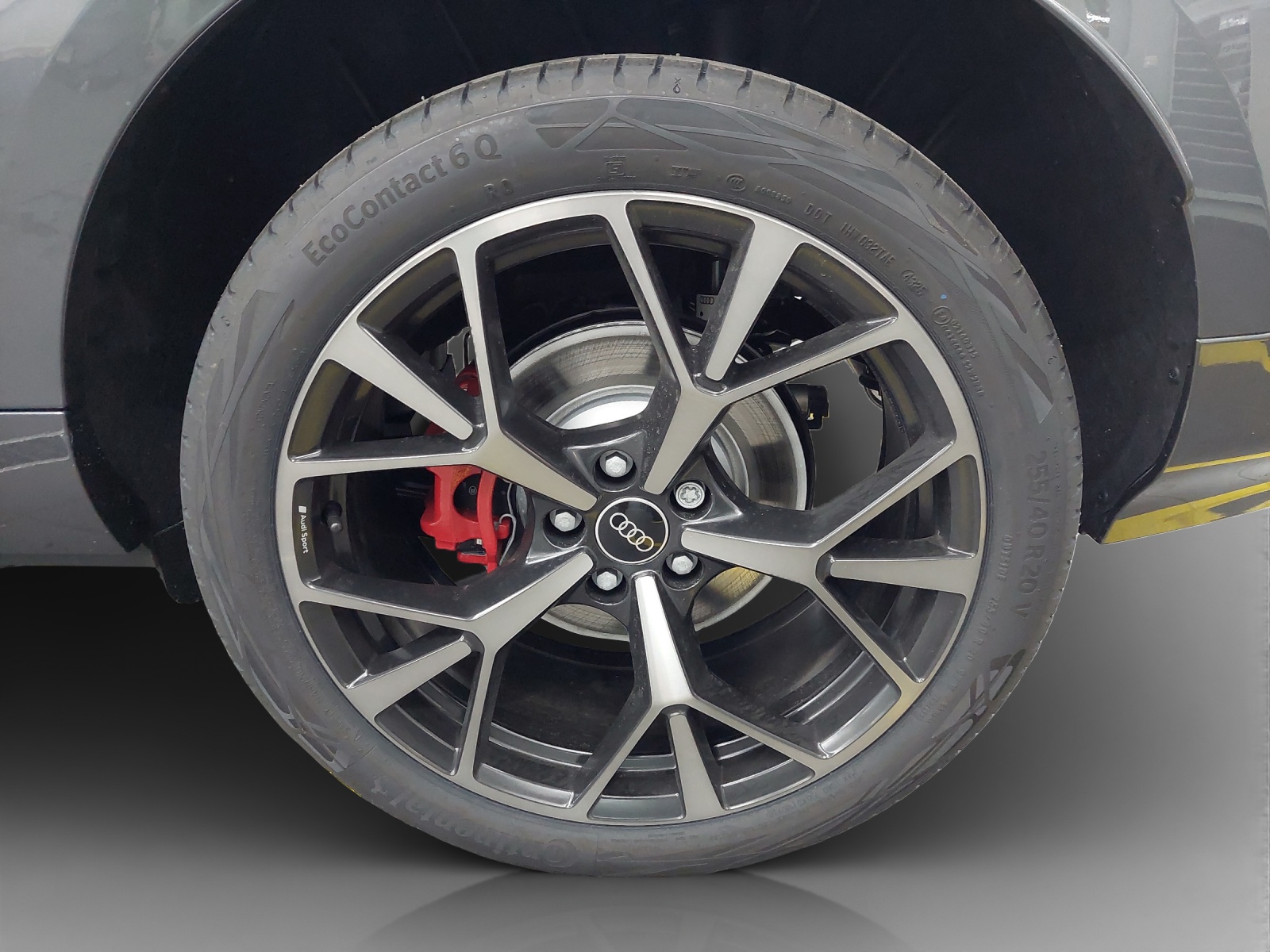 AUDI Q3 Sportback TFSI quattro 195 kW S tronic-image-13