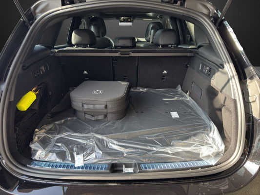 MERCEDES-BENZ GLC 400 e 4M EQ Star-image-12