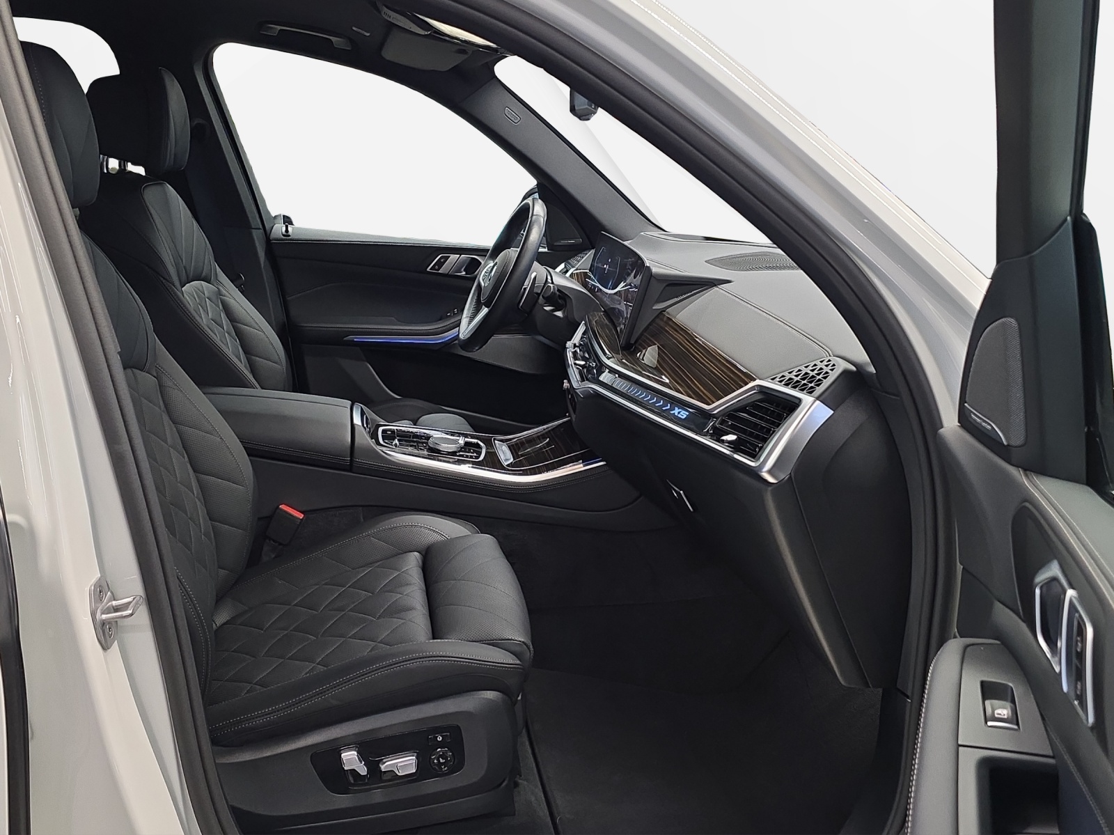 BMW X5 xDr 50e M Sport-image-16