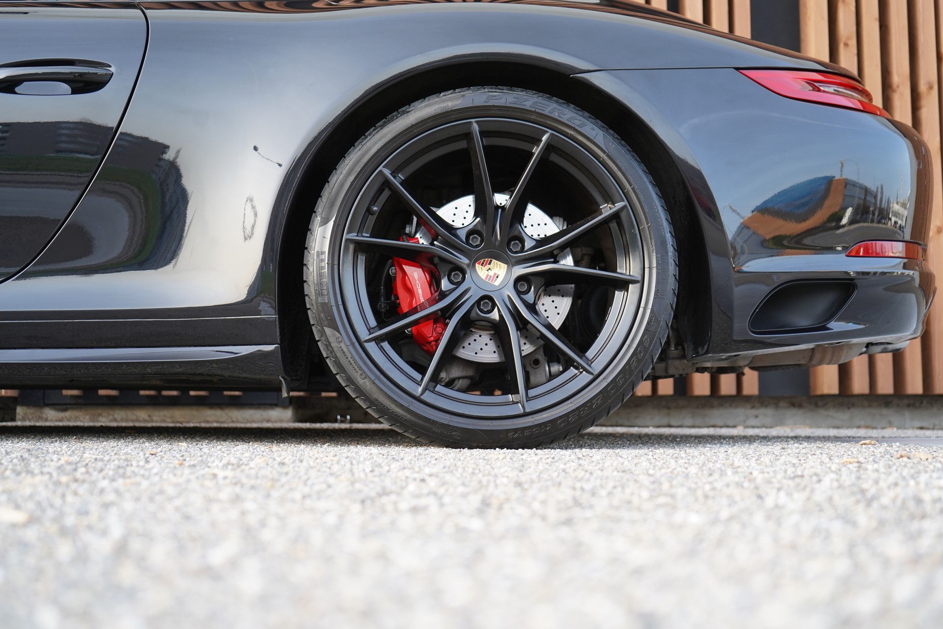PORSCHE 911 CARRERA 4S BLACK CABRIO PDK l 420 PS-image-17