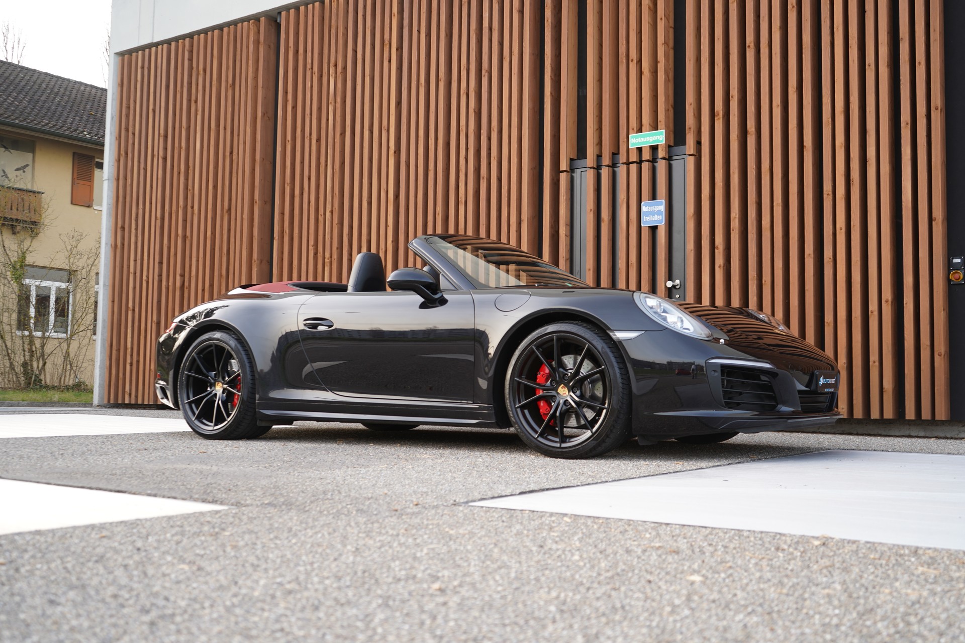 PORSCHE 911 CARRERA 4S BLACK CABRIO PDK l 420 PS-image-8