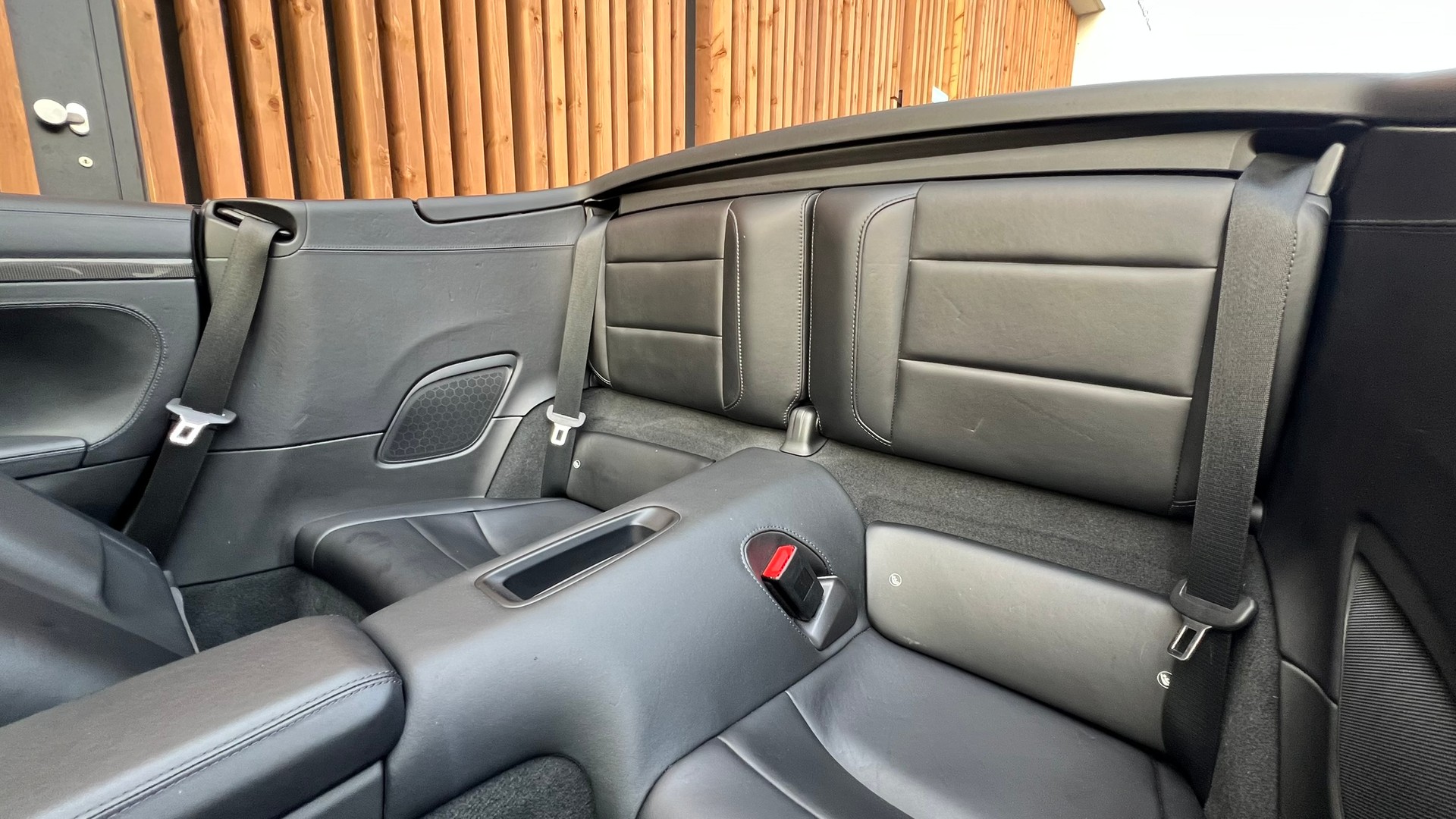 PORSCHE 911 CARRERA 4S BLACK CABRIO PDK l 420 PS-image-28
