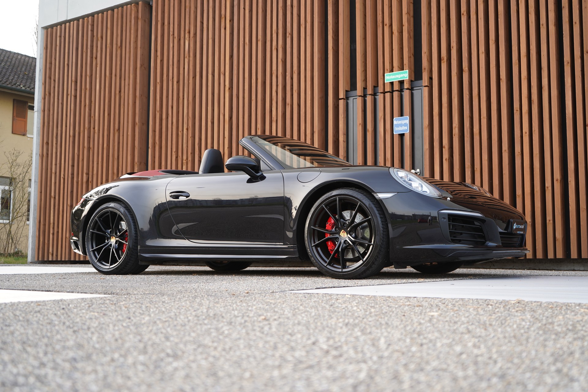 PORSCHE 911 CARRERA 4S BLACK CABRIO PDK l 420 PS-image-10
