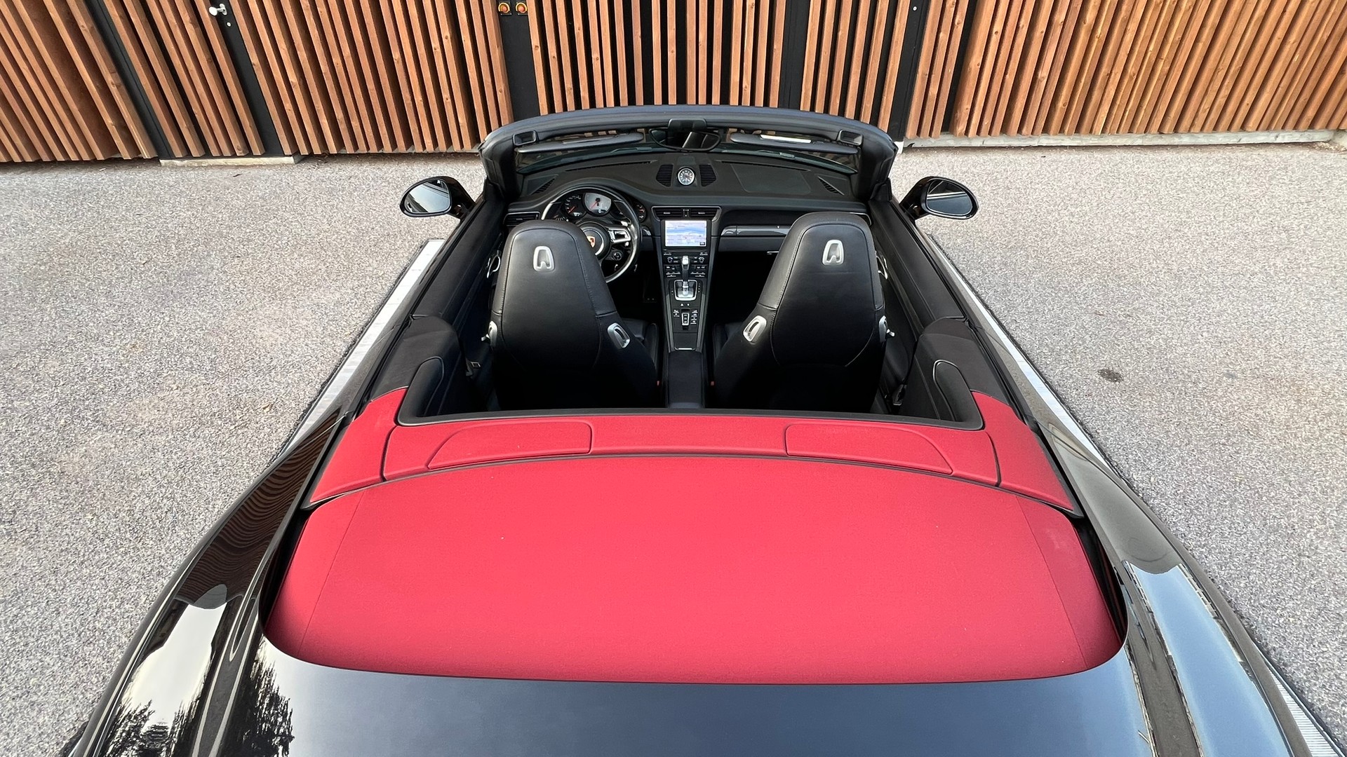 PORSCHE 911 CARRERA 4S BLACK CABRIO PDK l 420 PS-image-21