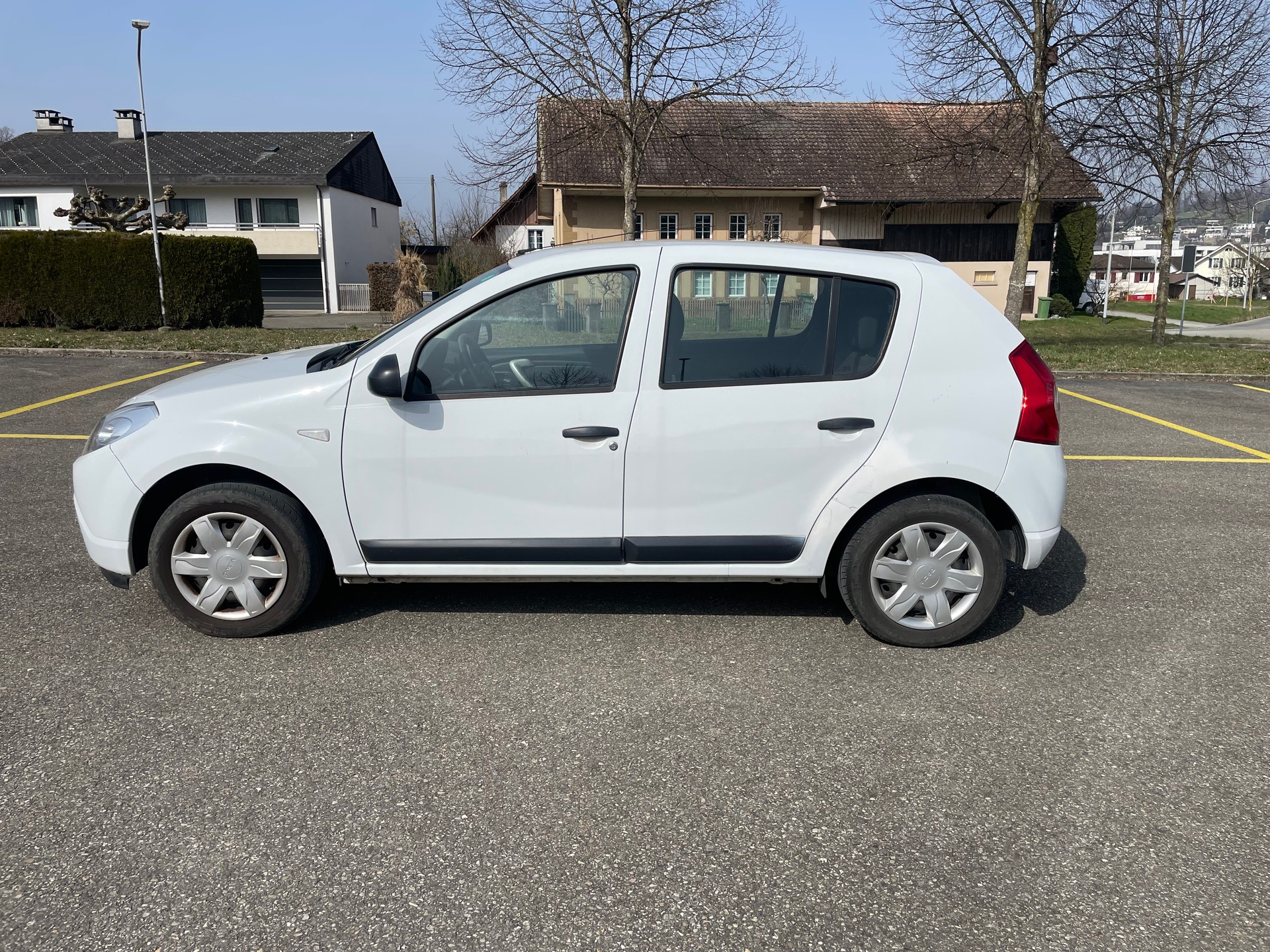 DACIA Sandero 1.2 Ambiance-image-3