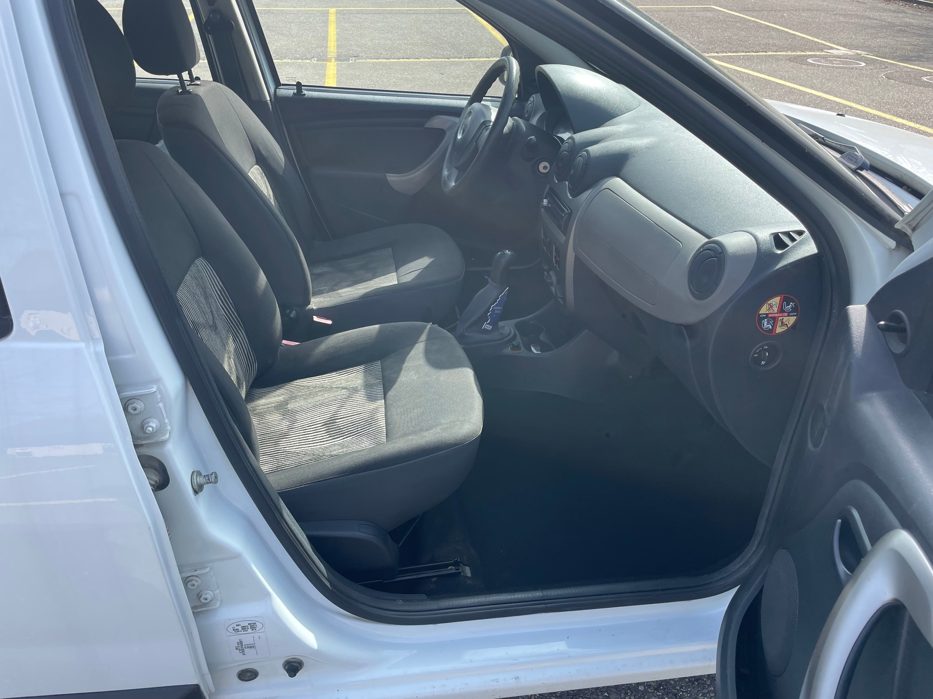 DACIA Sandero 1.2 Ambiance-image-12