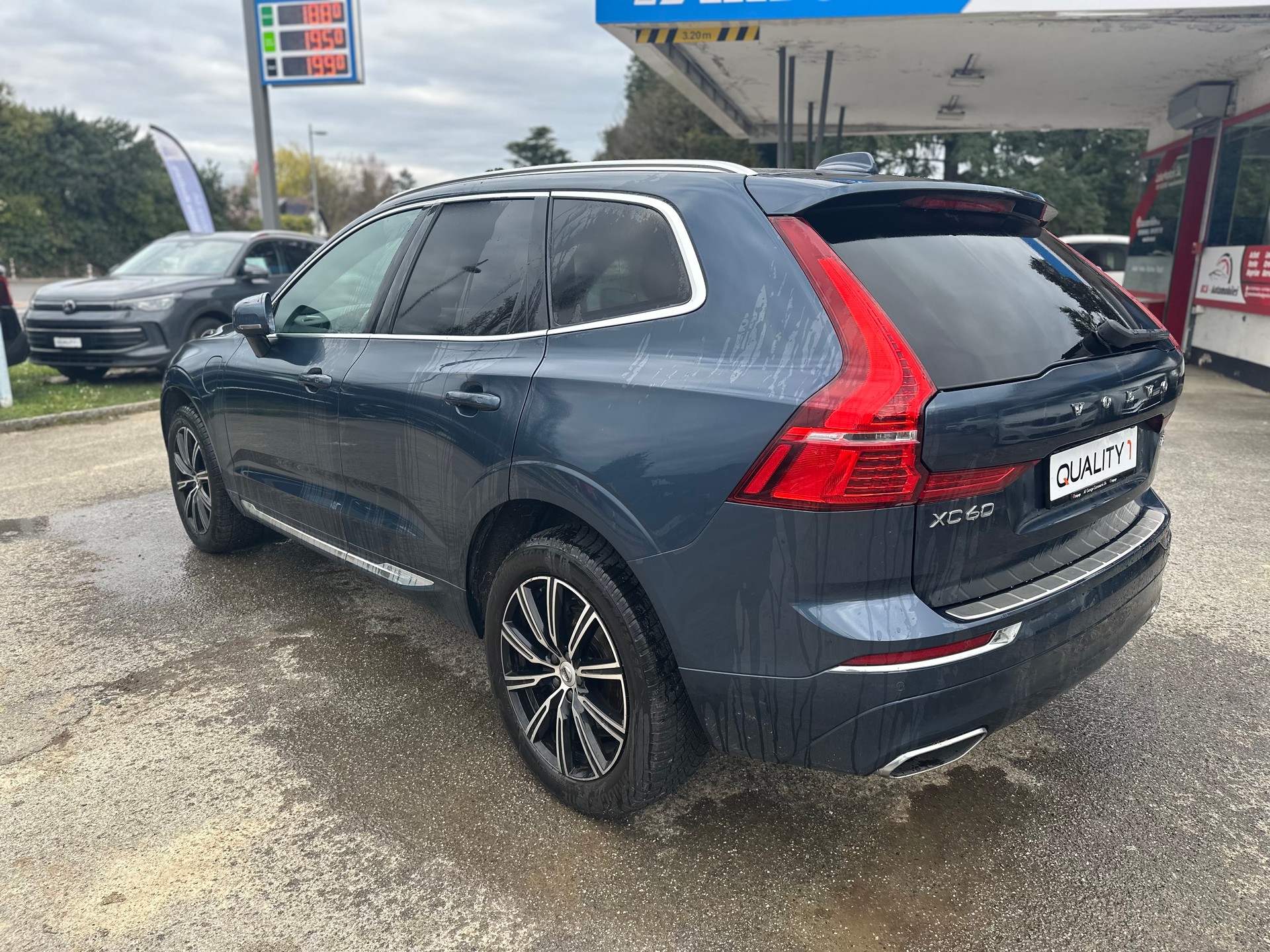 VOLVO XC60 T8 eAWD Inscription Geartronic-image-5