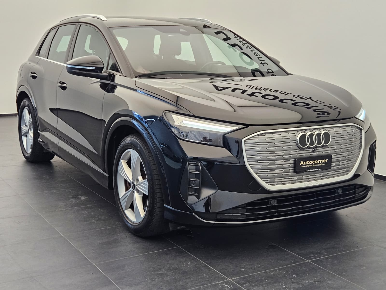 AUDI Q4 e-tron 50 quattro-image-5