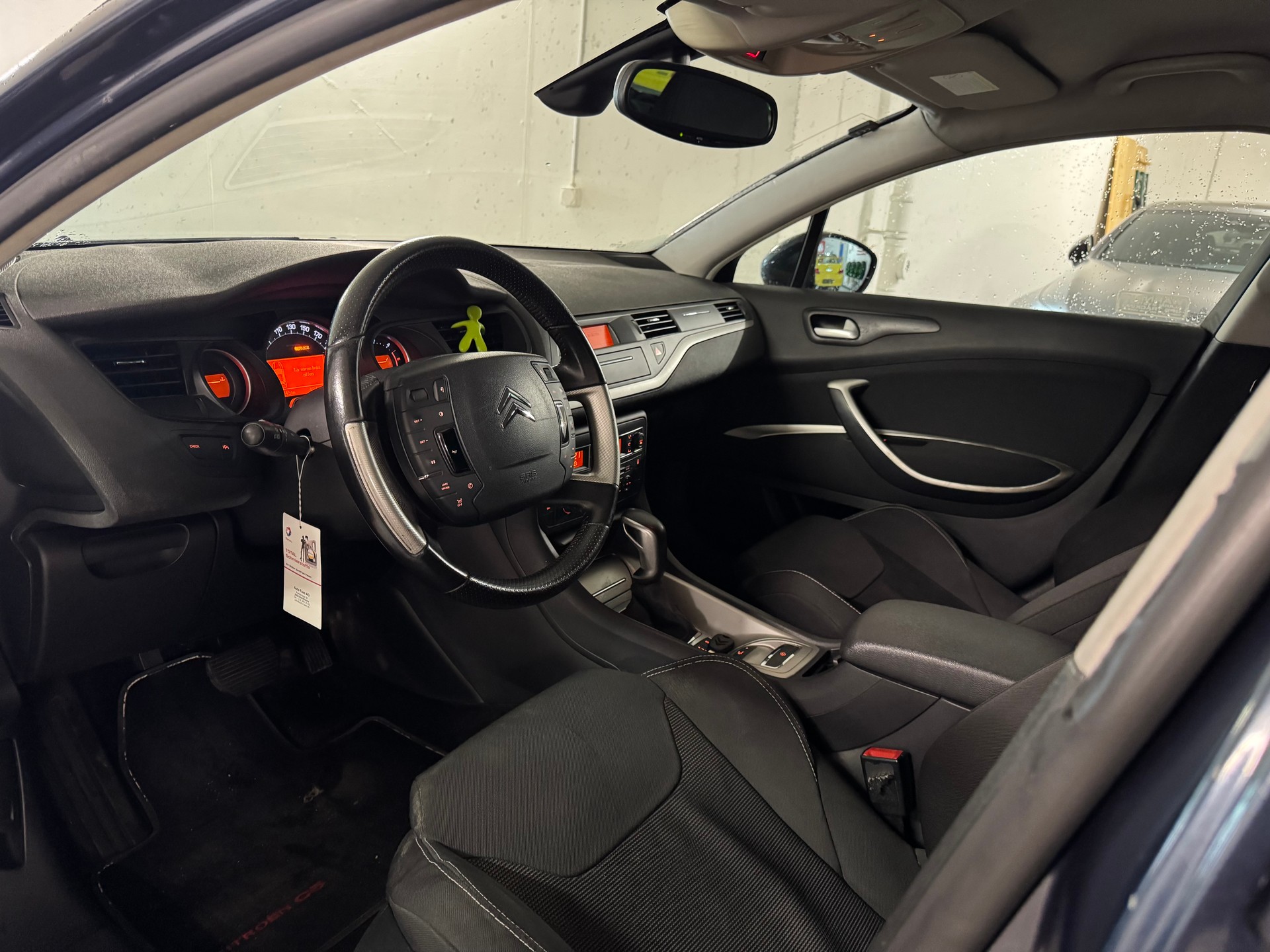 CITROEN C5 Tourer 2.0 HDi Exclusive Automatic-image-10