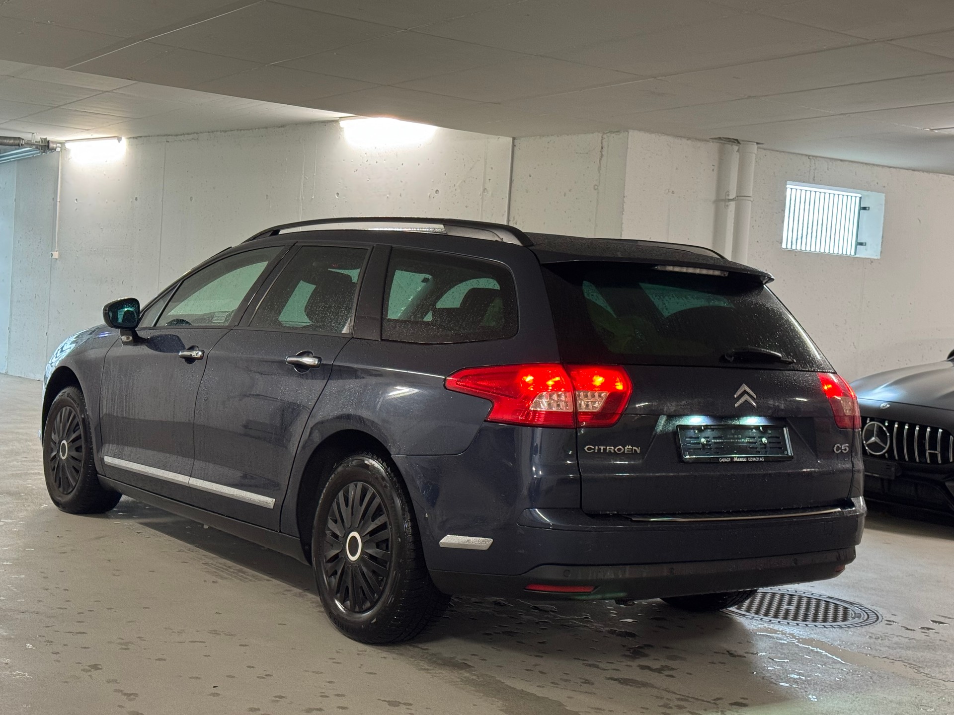 CITROEN C5 Tourer 2.0 HDi Exclusive Automatic-image-4
