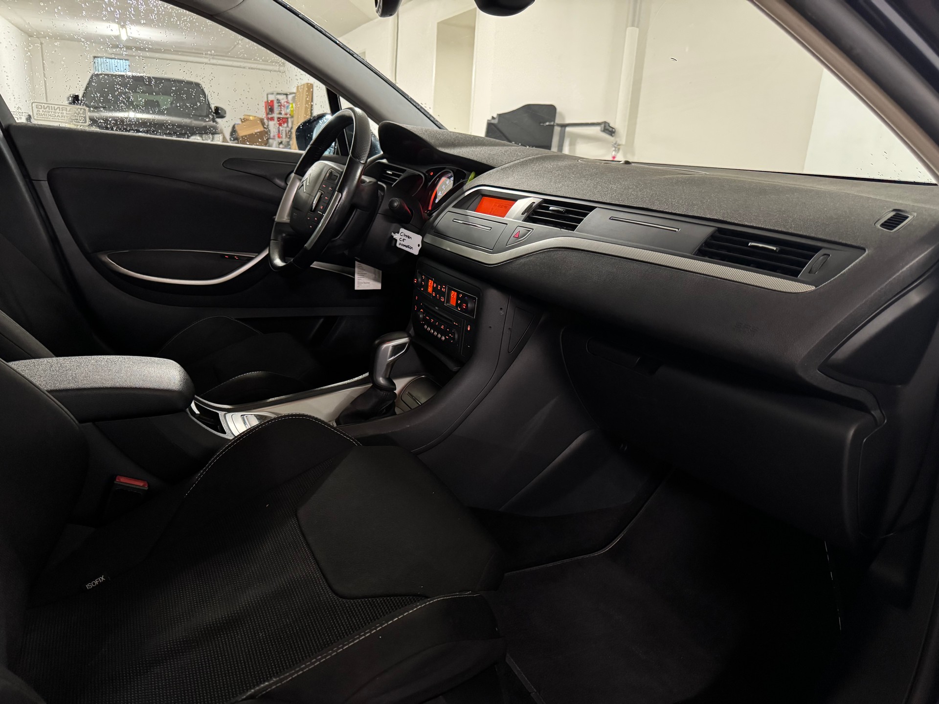 CITROEN C5 Tourer 2.0 HDi Exclusive Automatic-image-13