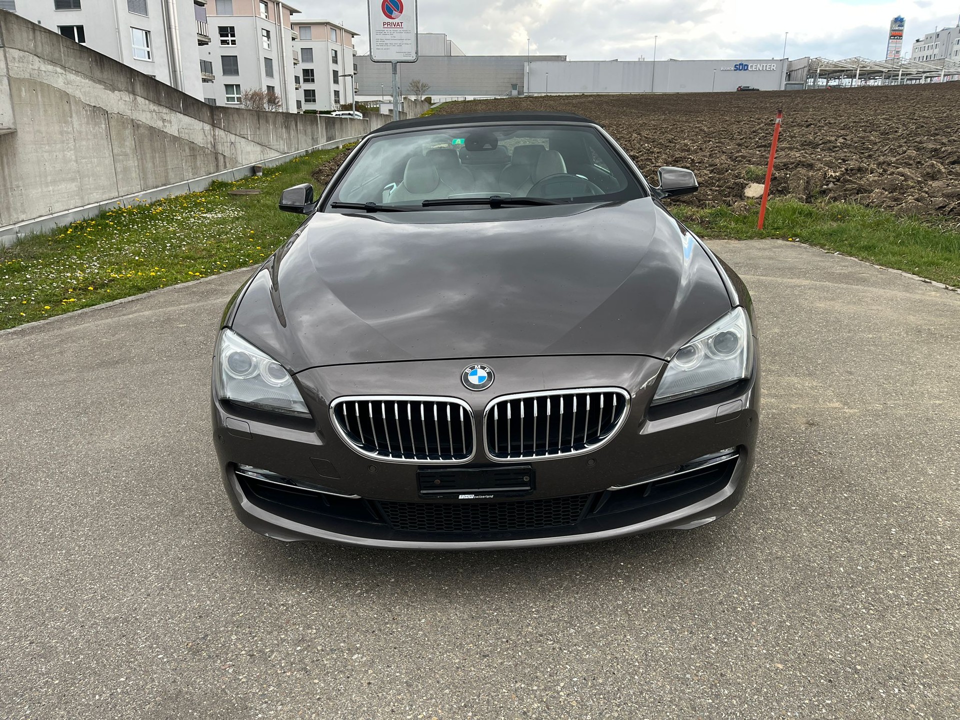 BMW 640i Cabrio-image-2