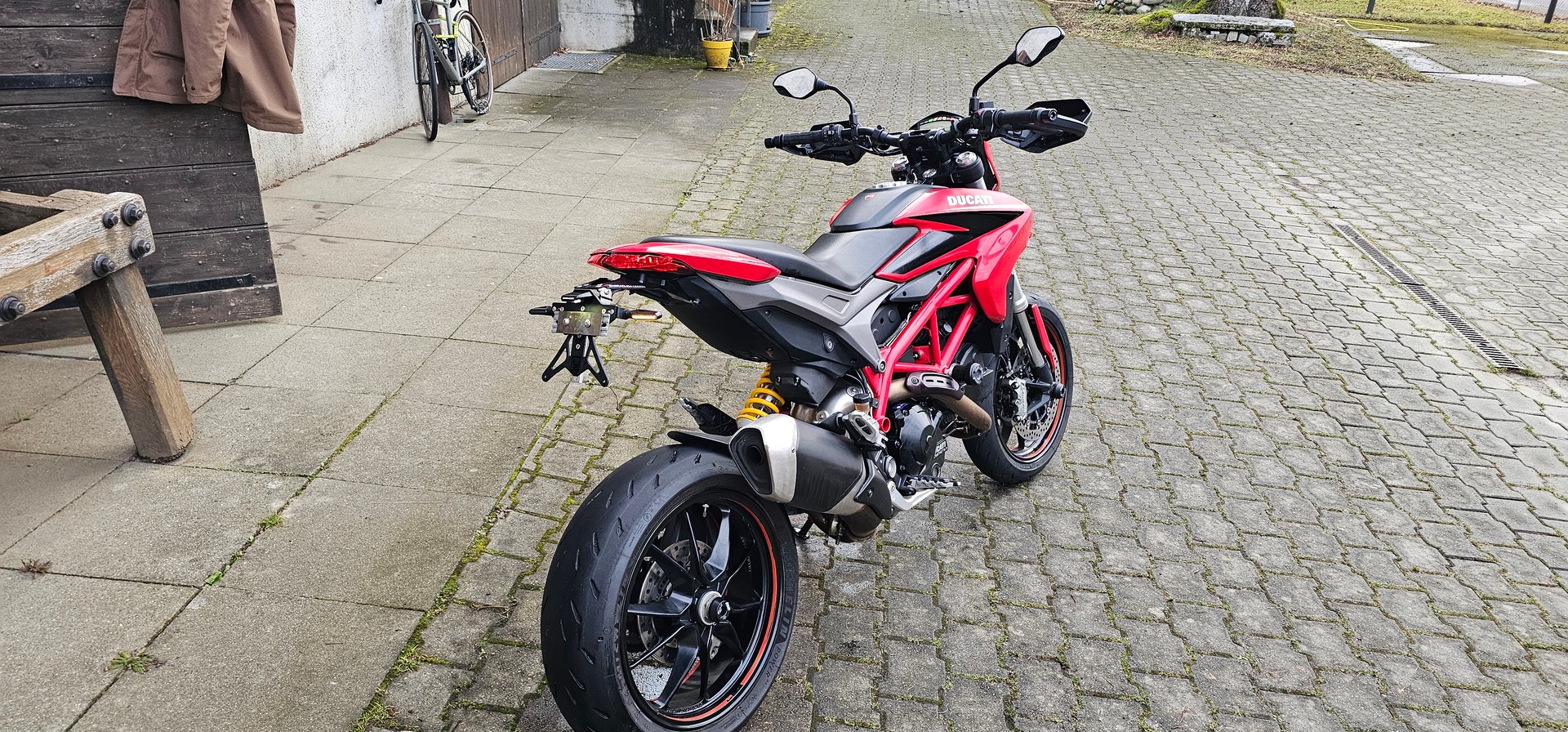 DUCATI Hypermotard 821-image-3