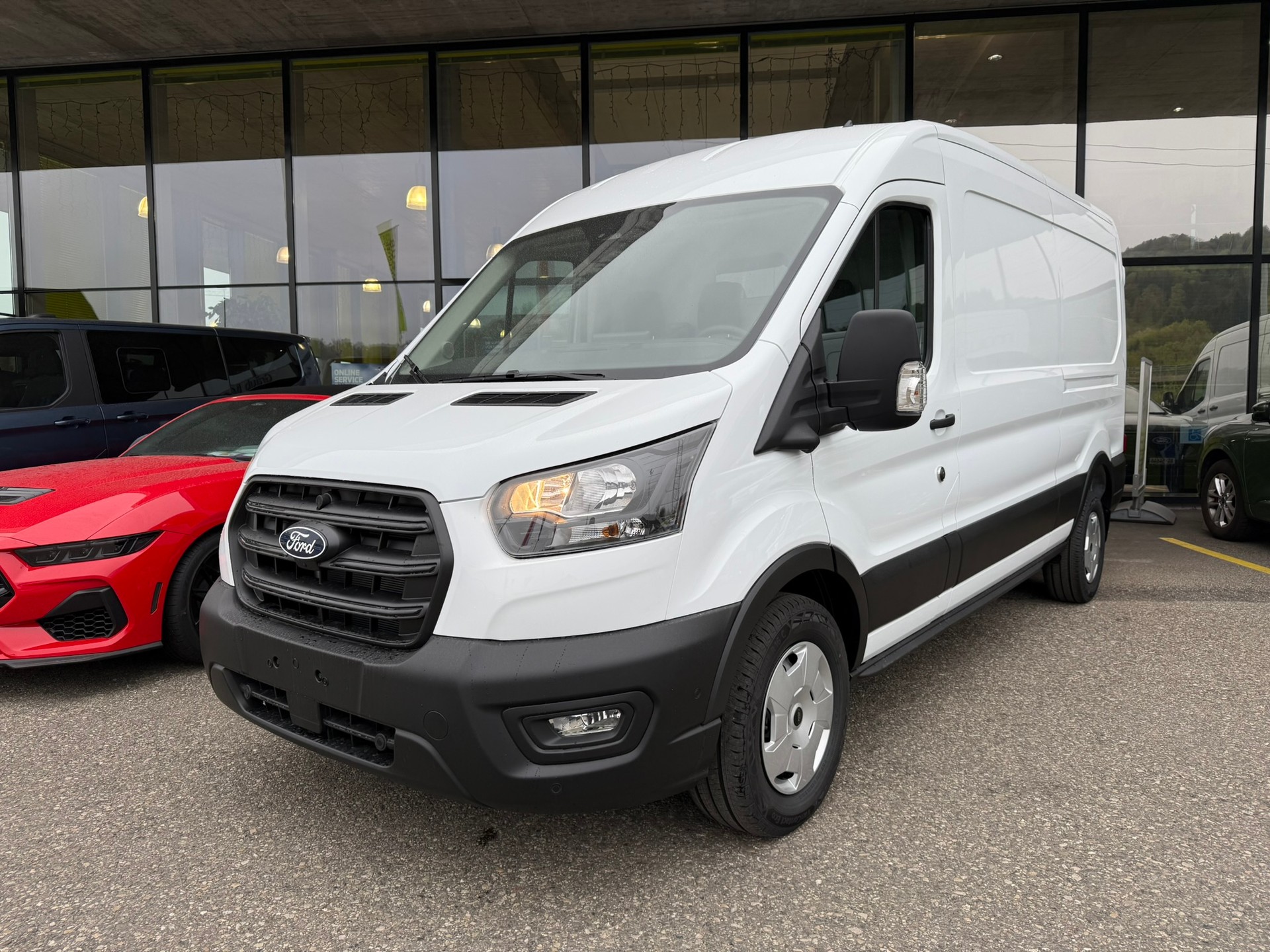 FORD Transit Van 350 L3 Trend 2.0 TDCi 130 FWD-image-0