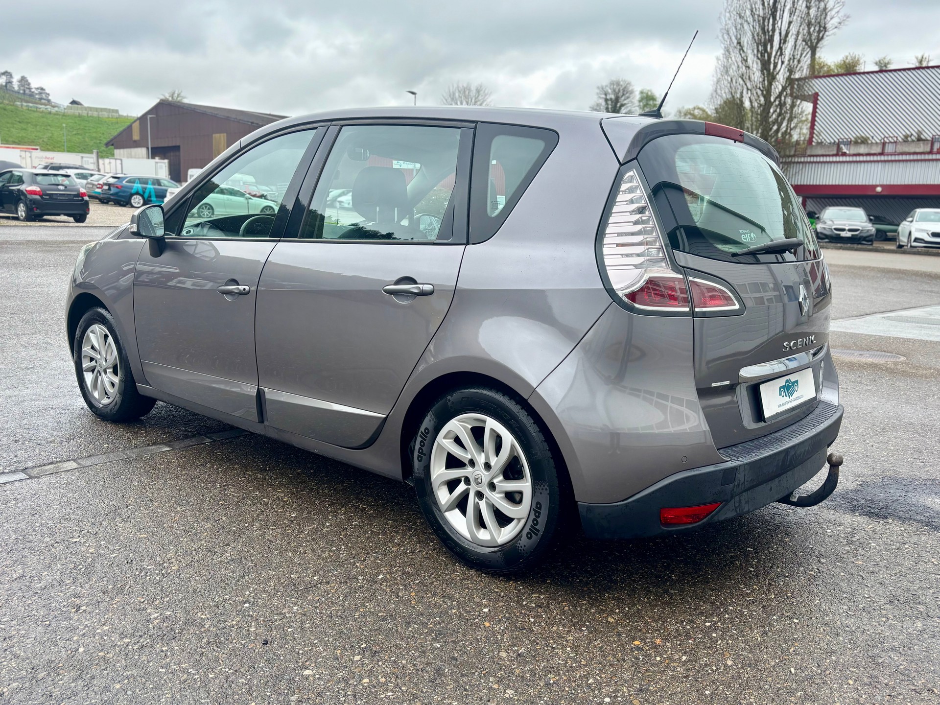 RENAULT Scénic 2.0 16V Dynamique X-Tronic CVT-image-5