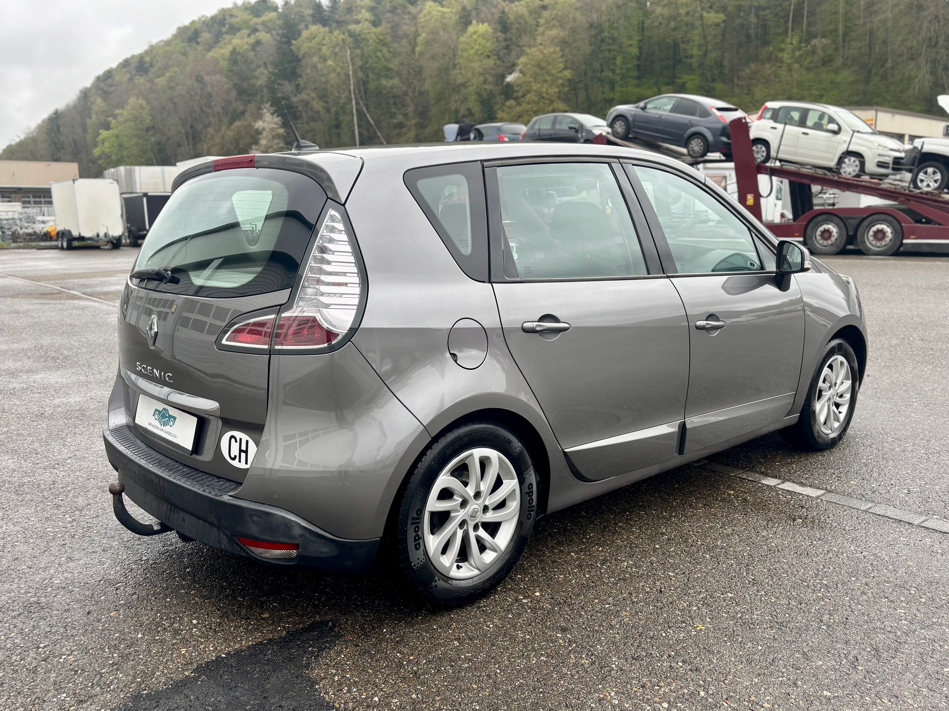RENAULT Scénic 2.0 16V Dynamique X-Tronic CVT-image-3
