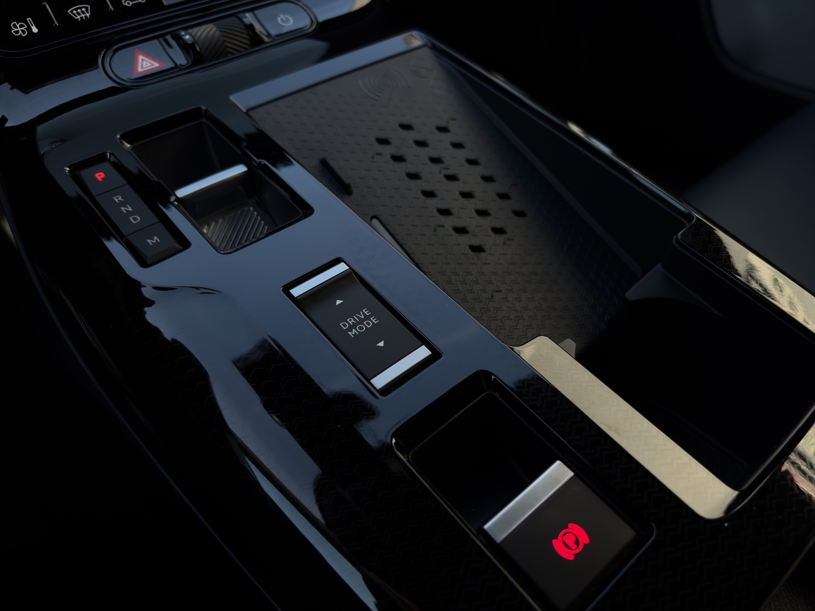 CITROEN C5 Aircross 1.2 Hybrid Max-image-16