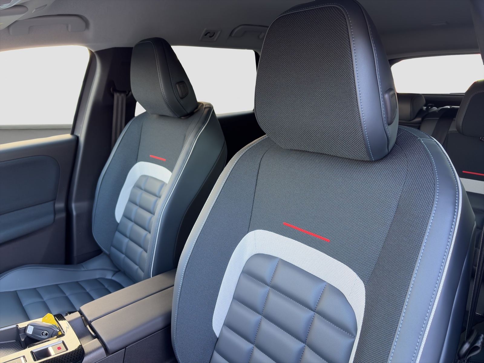CITROEN C5 Aircross 1.2 Hybrid Max-image-9