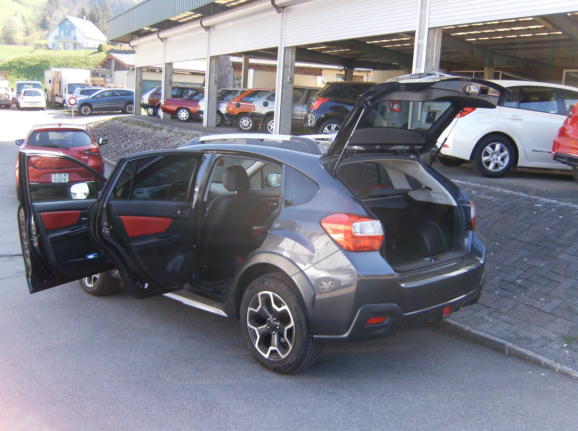 SUBARU XV 2.0 Swiss Two AWD CVT-image-4