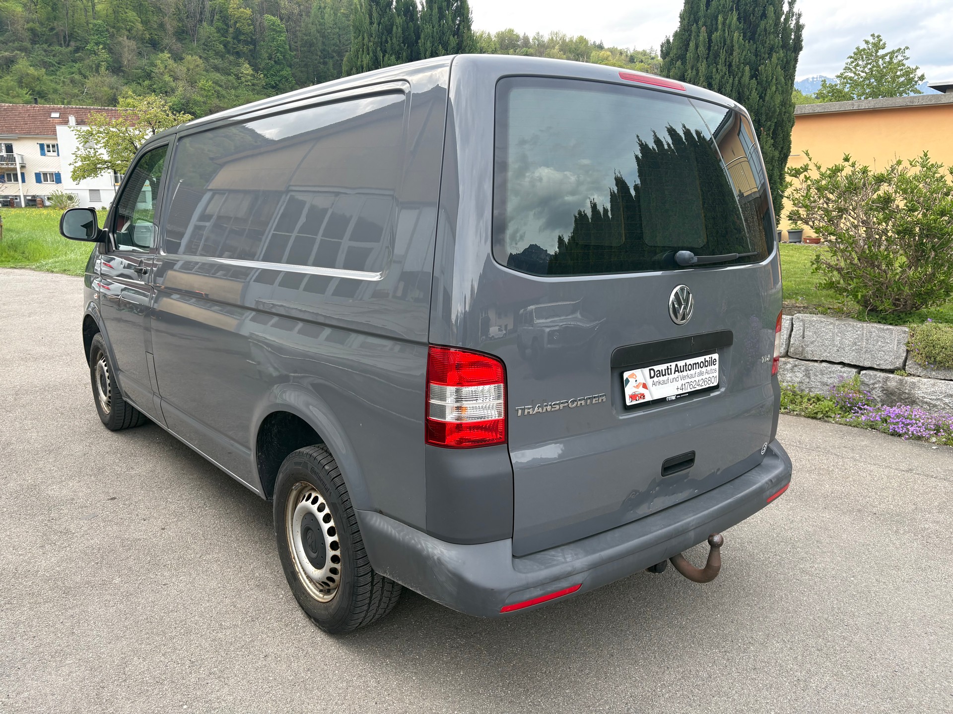 VW T5 2.0 TDI Entry-image-3