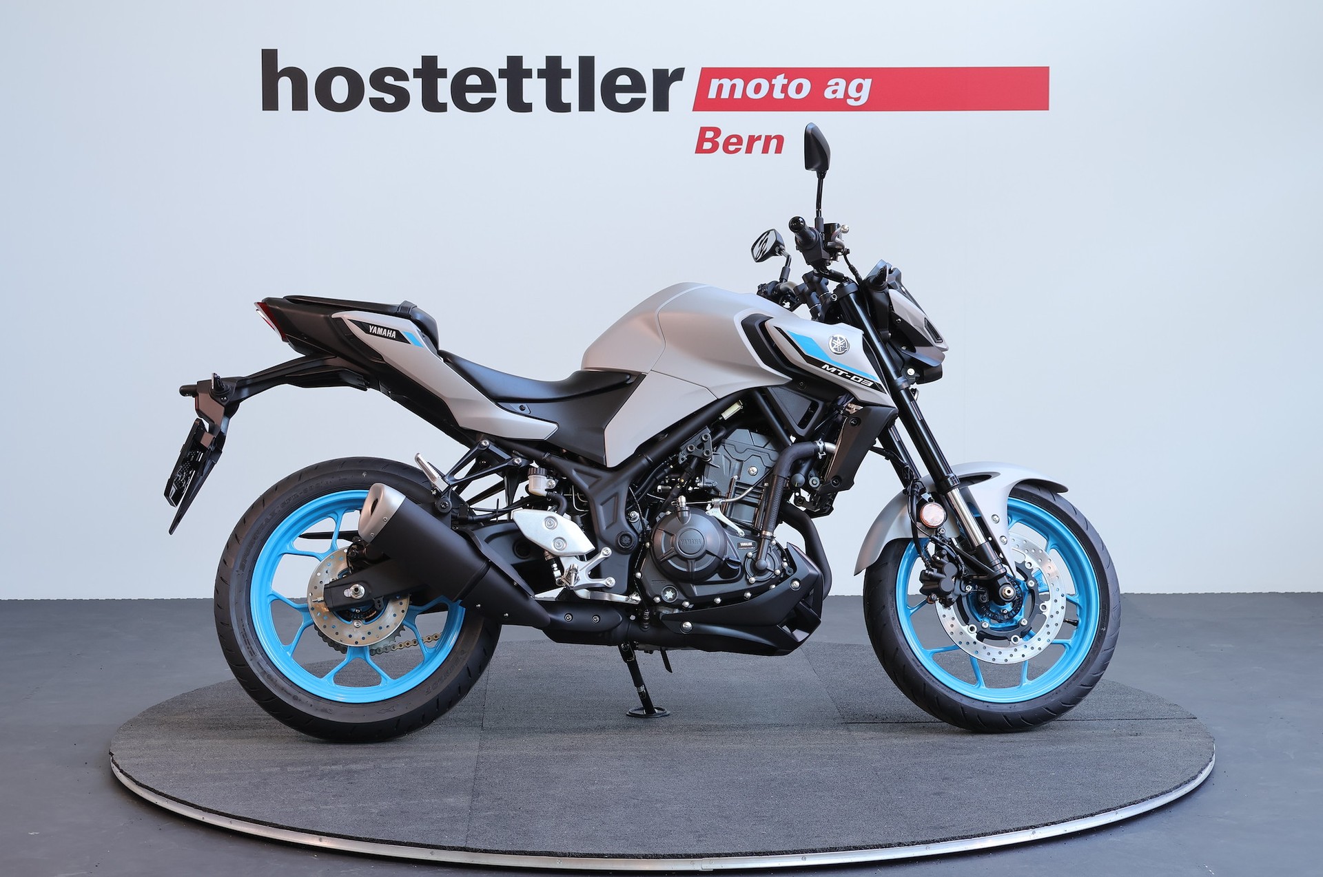 YAMAHA MT-03-showroom-element-1