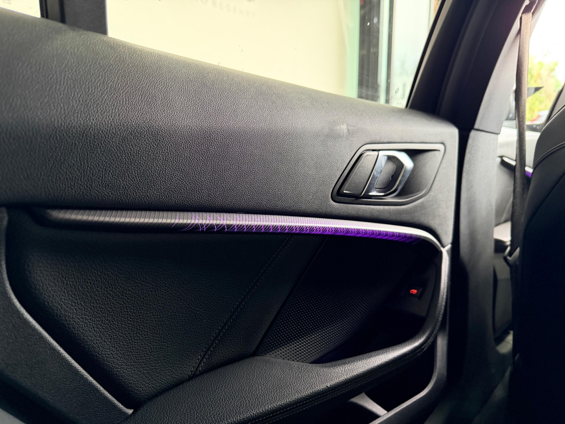 BMW M135i xDrive M Sport Pro Steptronic-image-9