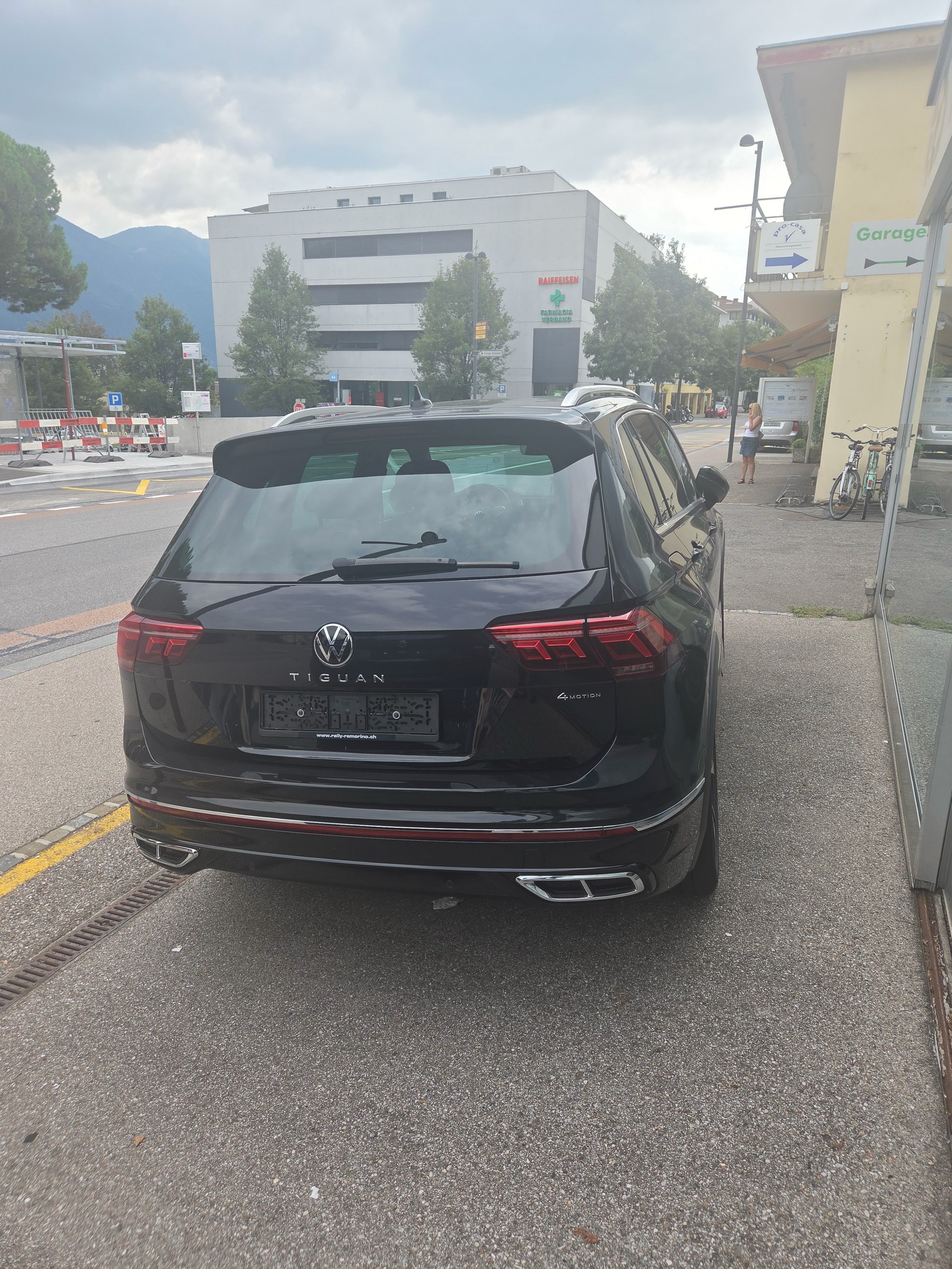 VW Tiguan 2.0 TDI SCR R-Line DSG-showroom-element-3