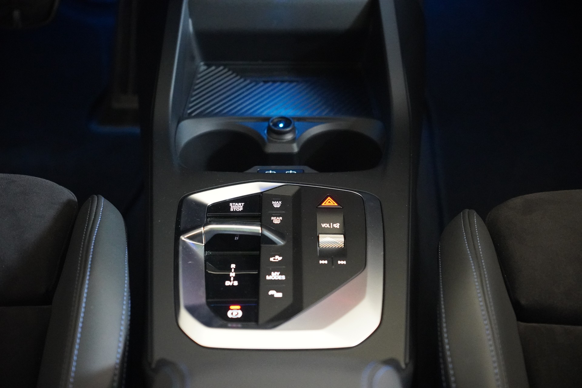 BMW 123 xDrive M Sport Steptronic-image-19