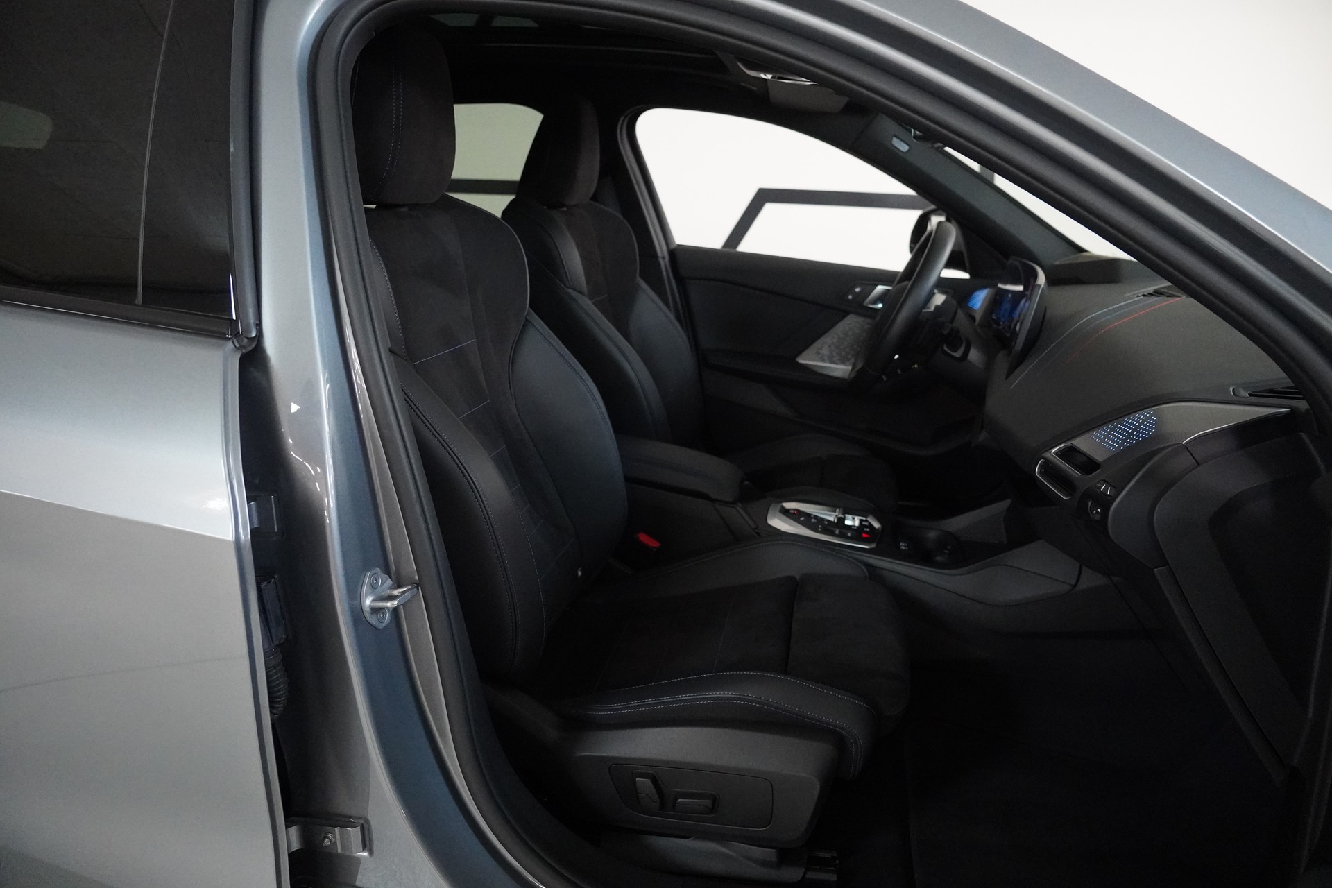 BMW 123 xDrive M Sport Steptronic-image-14