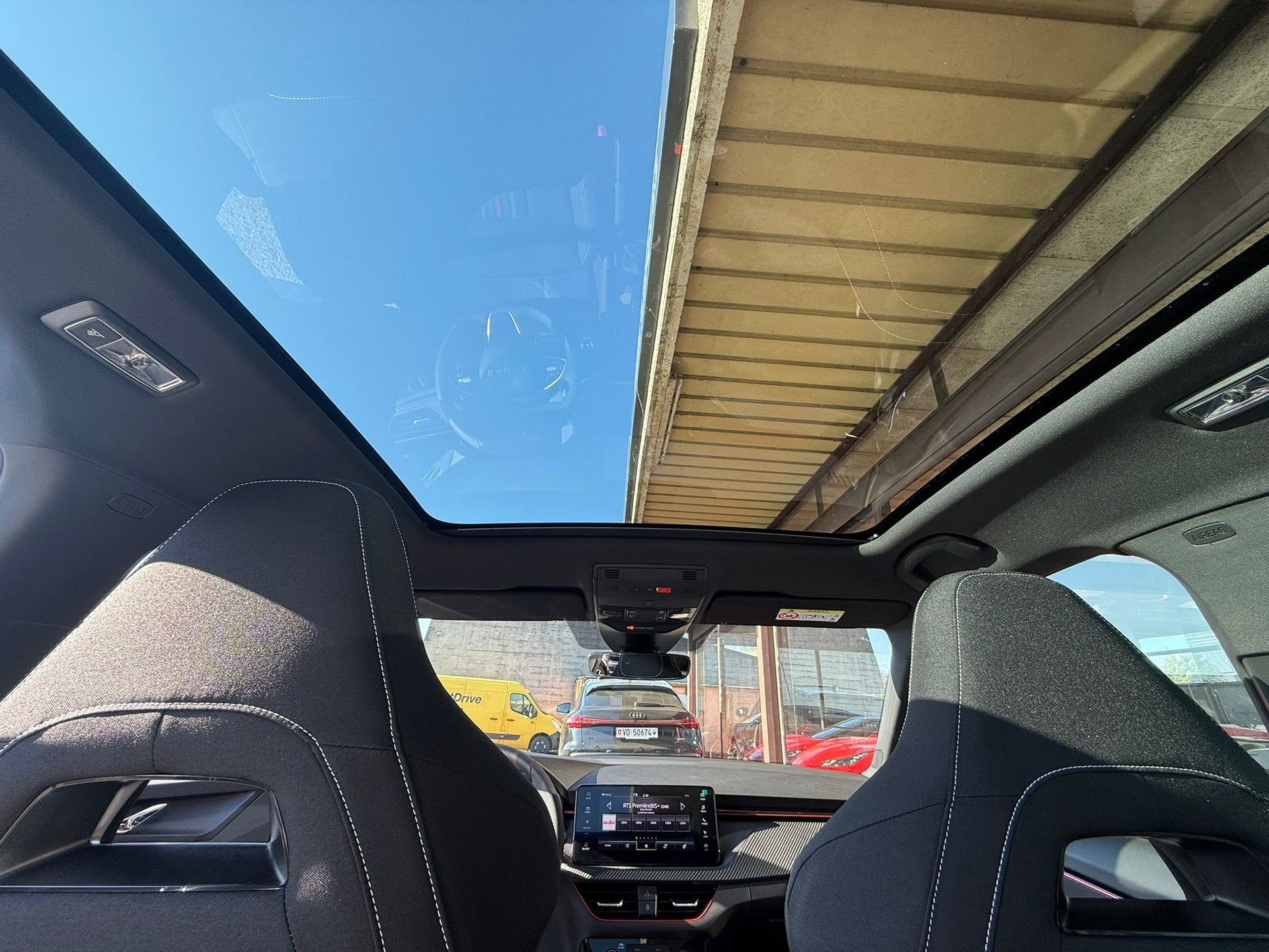 SKODA Kamiq 1.5 TSI Monte Carlo DSG-image-10