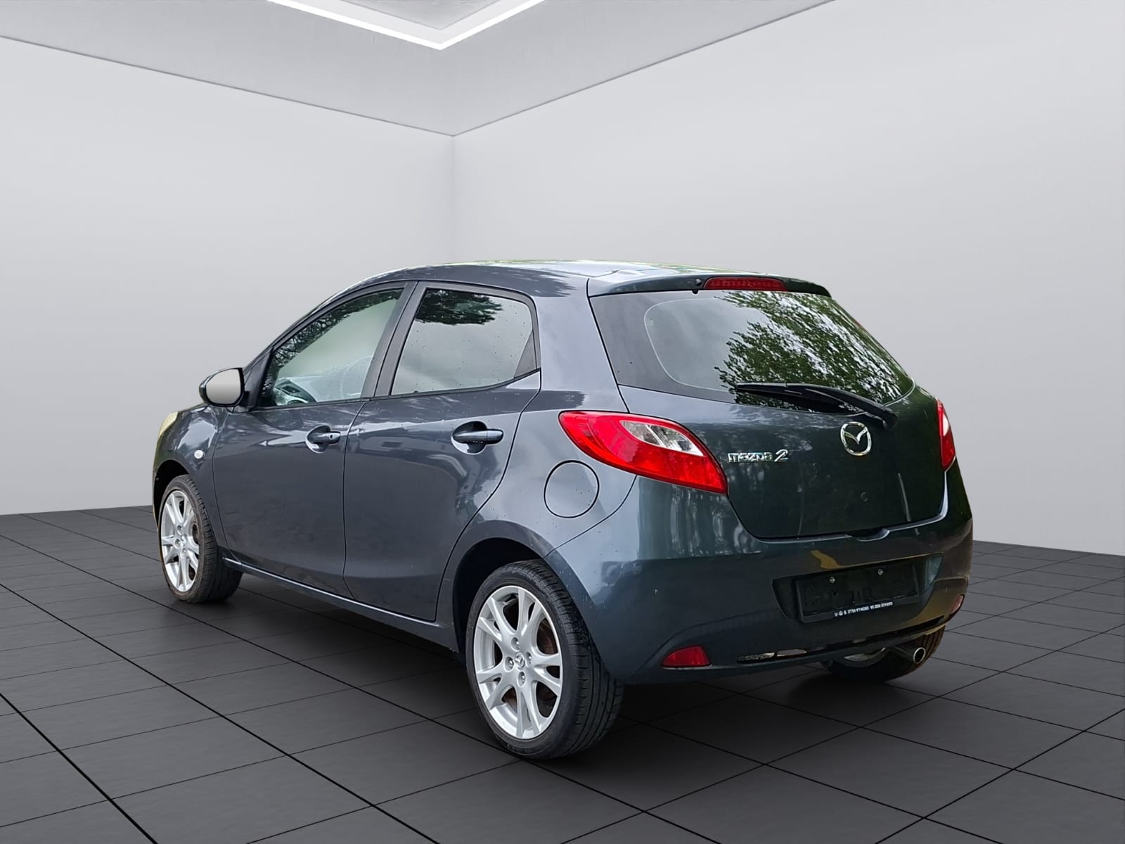 MAZDA 2 1.3i 16V Exclusive-image-4