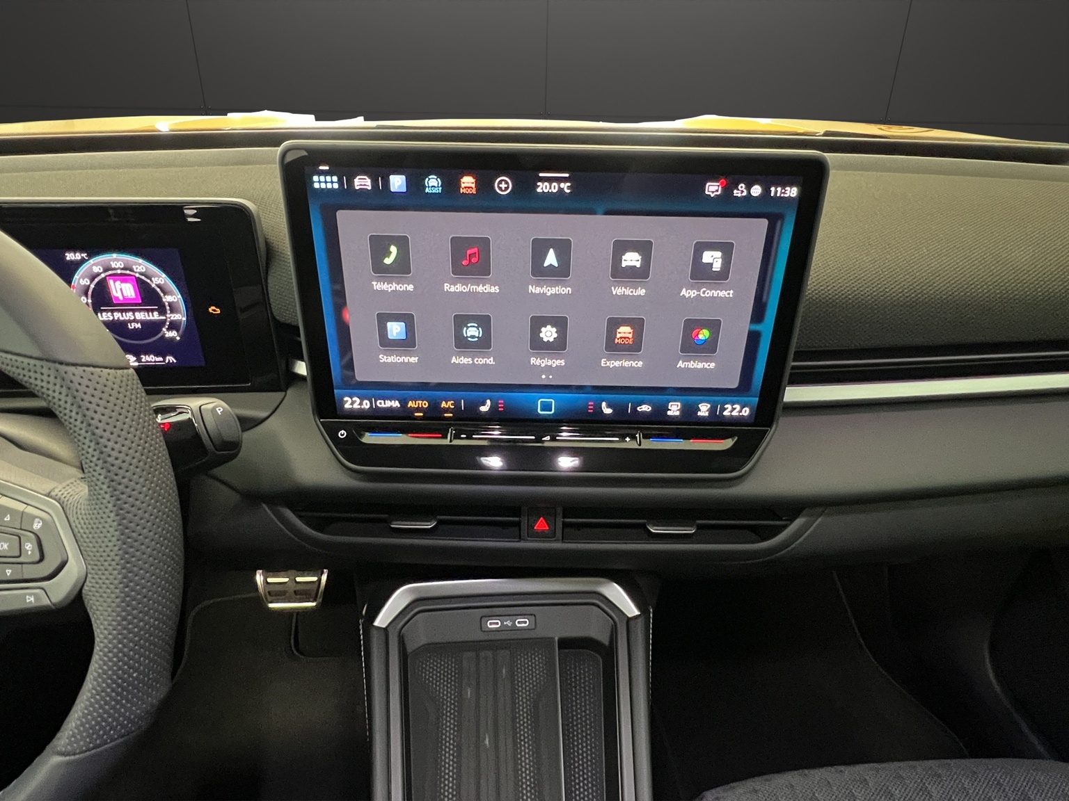 VW T-Roc 1.5 eTSI mHEV R-Line DSG-image-10
