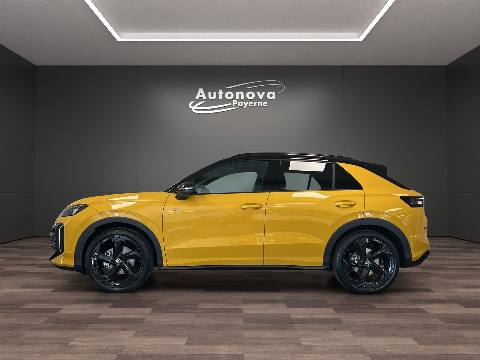 VW T-Roc 1.5 eTSI mHEV R-Line DSG-image-2