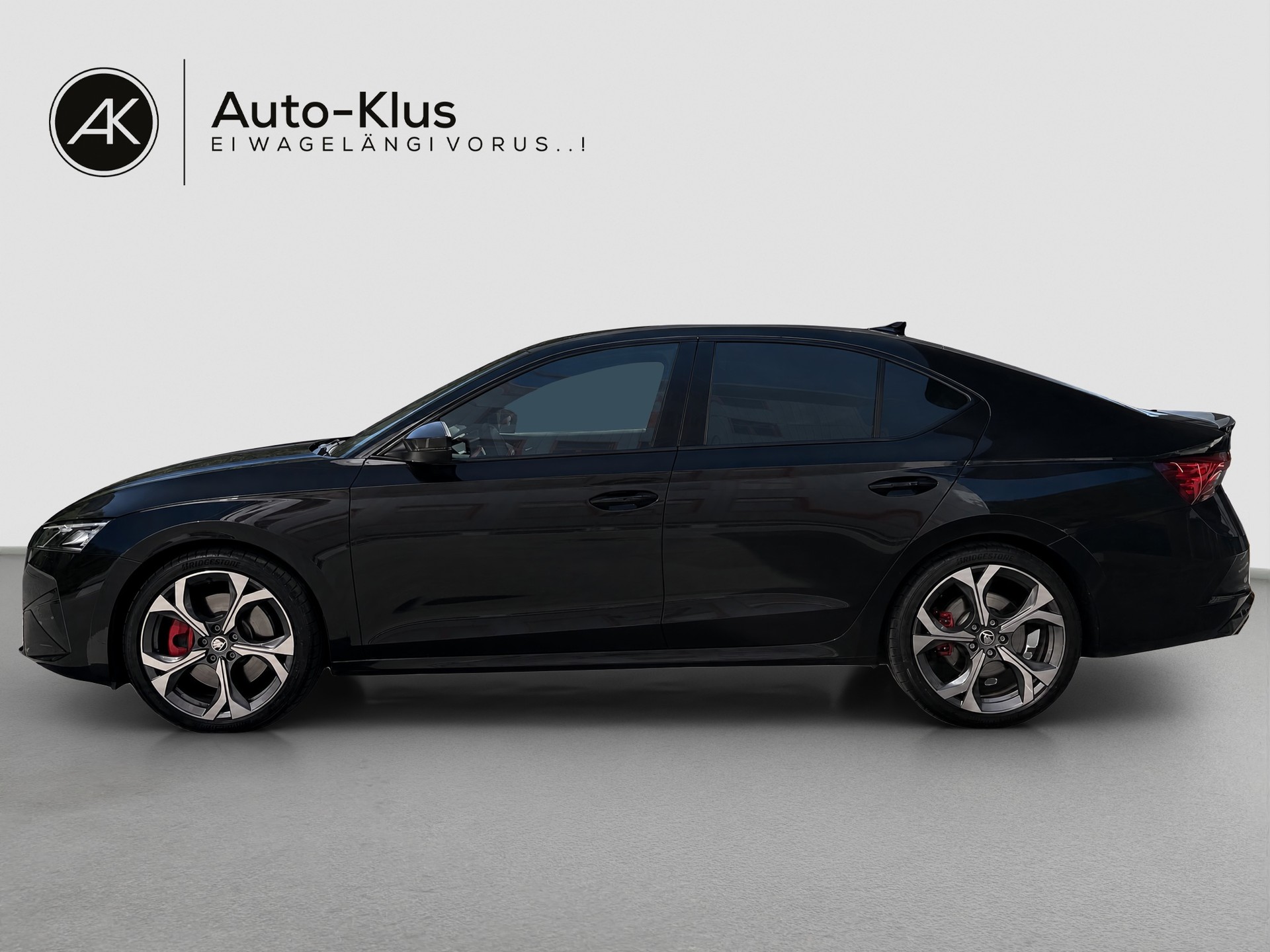 SKODA OCTAVIA 2.0 TSI DSG RS Limousine-image-2