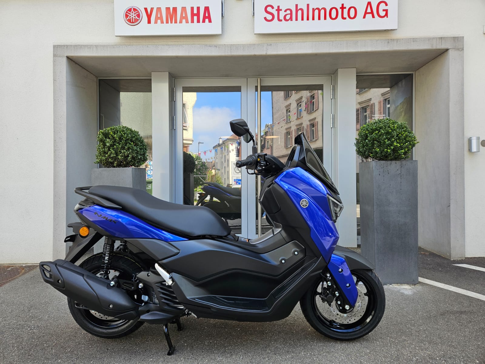 YAMAHA N-Max GPD 125