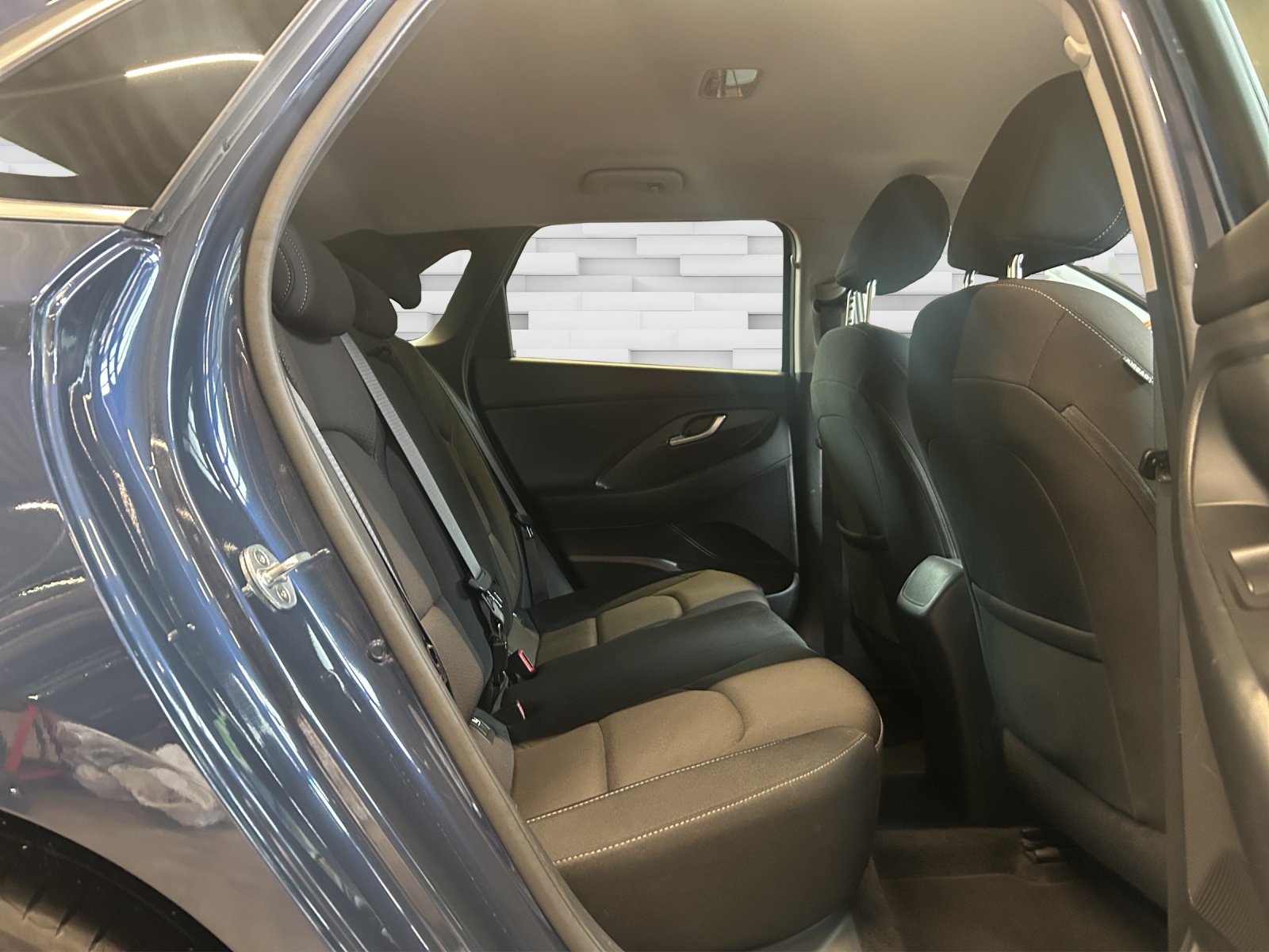 HYUNDAI i30 1.4 T-GDi Vertex-image-12