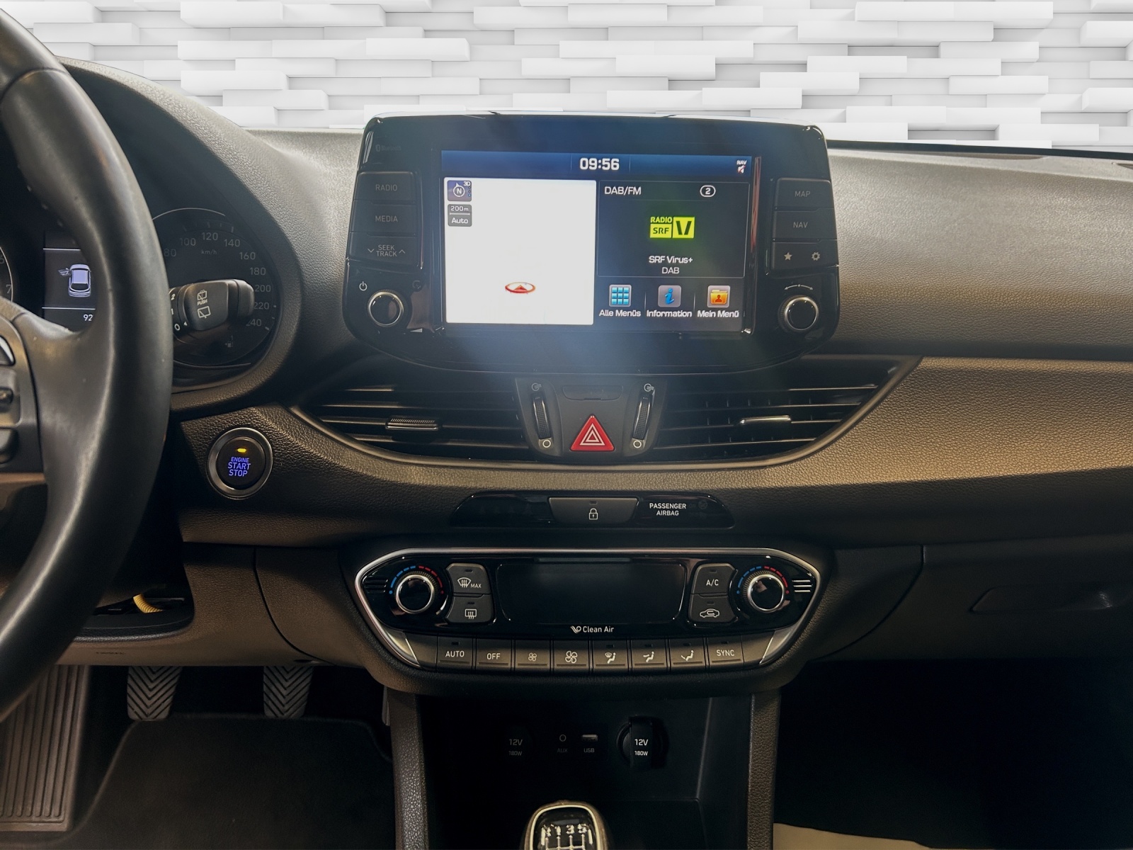 HYUNDAI i30 1.4 T-GDi Vertex-image-10