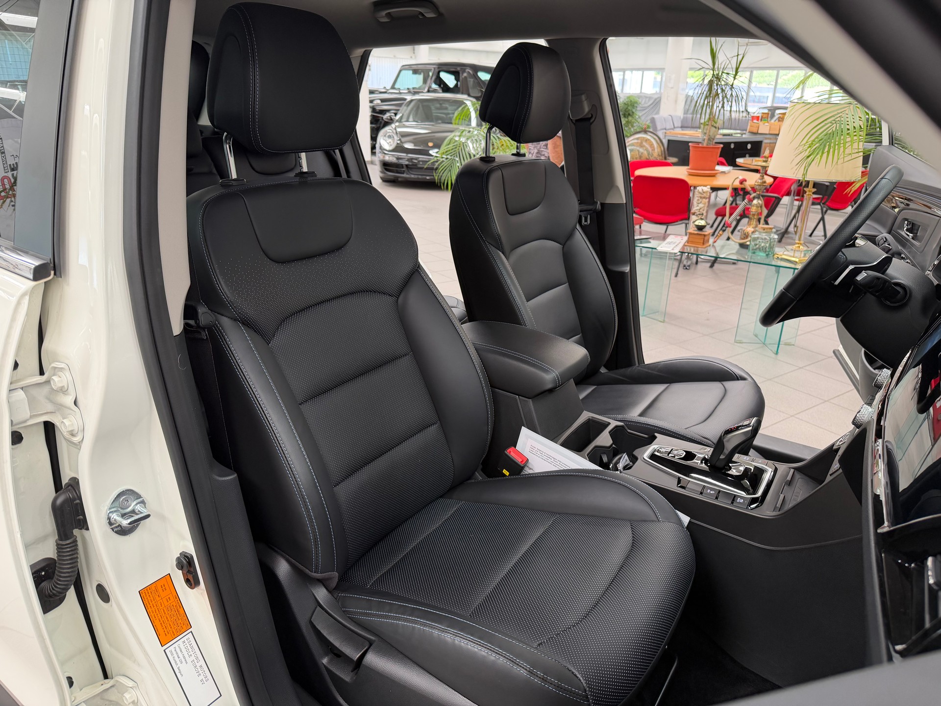 KGM-SsangYong Korando eMotion Titanium-image-11
