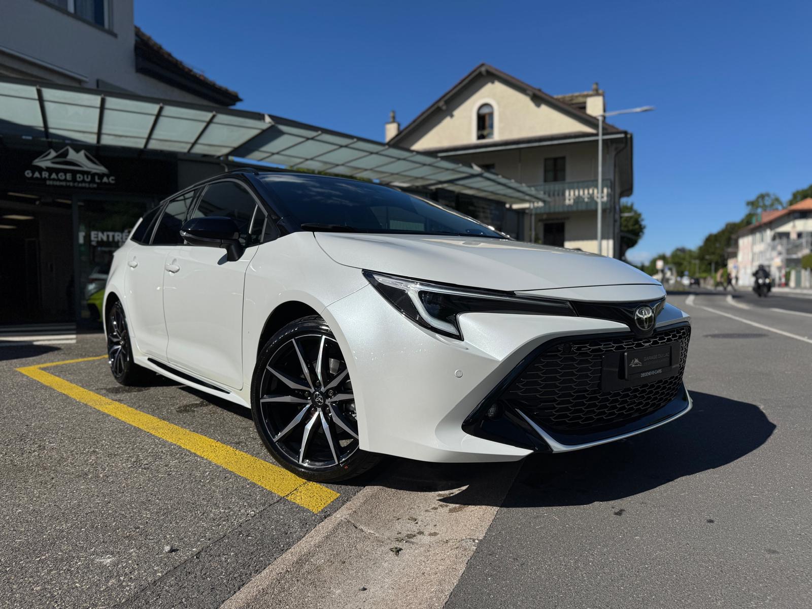 TOYOTA Corolla Touring Sports 2.0 HSD GR-Sport e-CVT