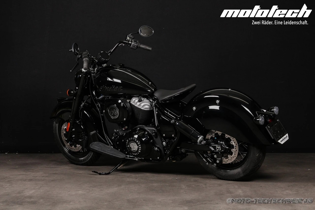 INDIAN Chief Vintage-showroom-element-2