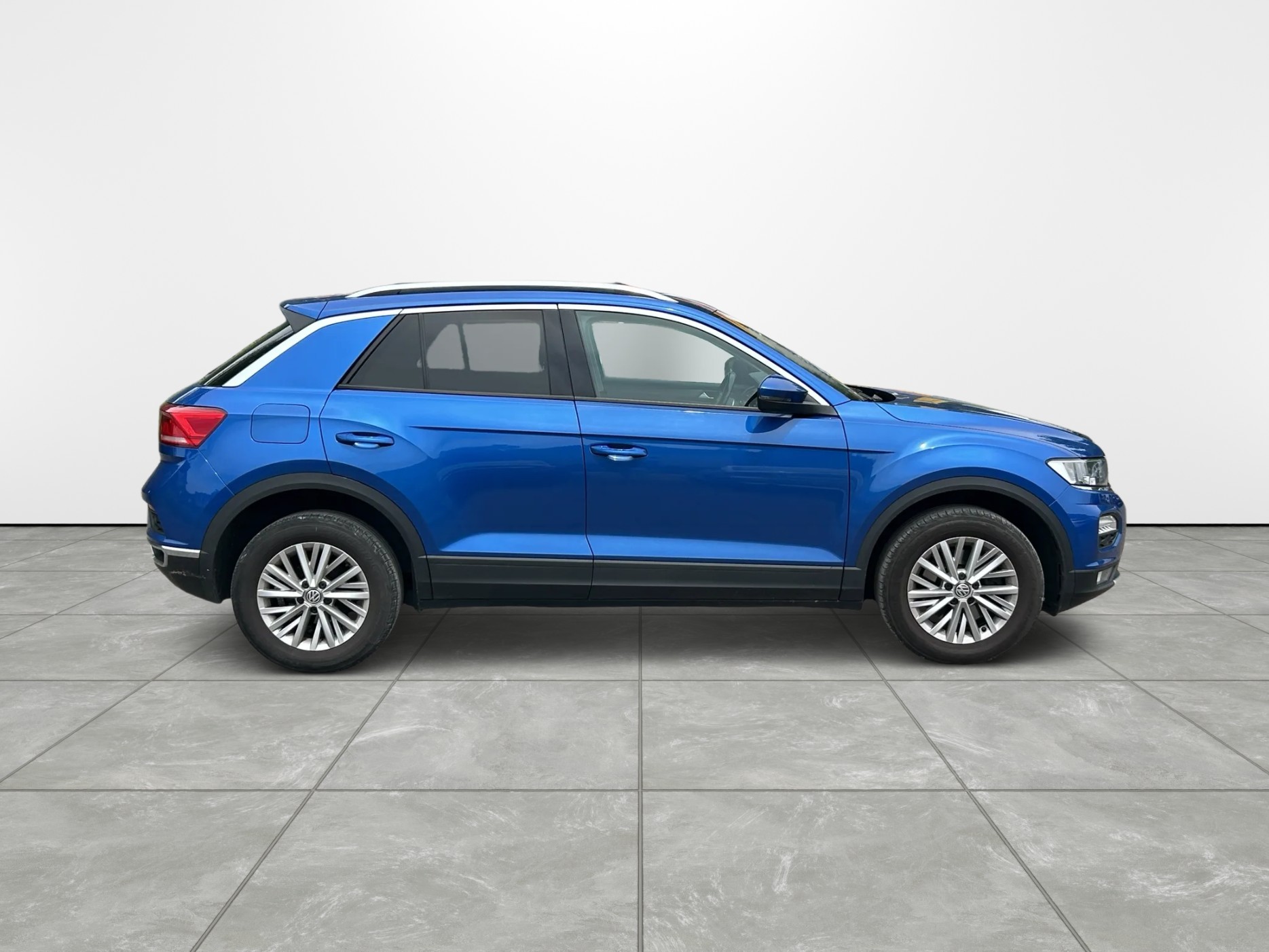 VW T-Roc 1.5 TSI EVO Advance-image-8