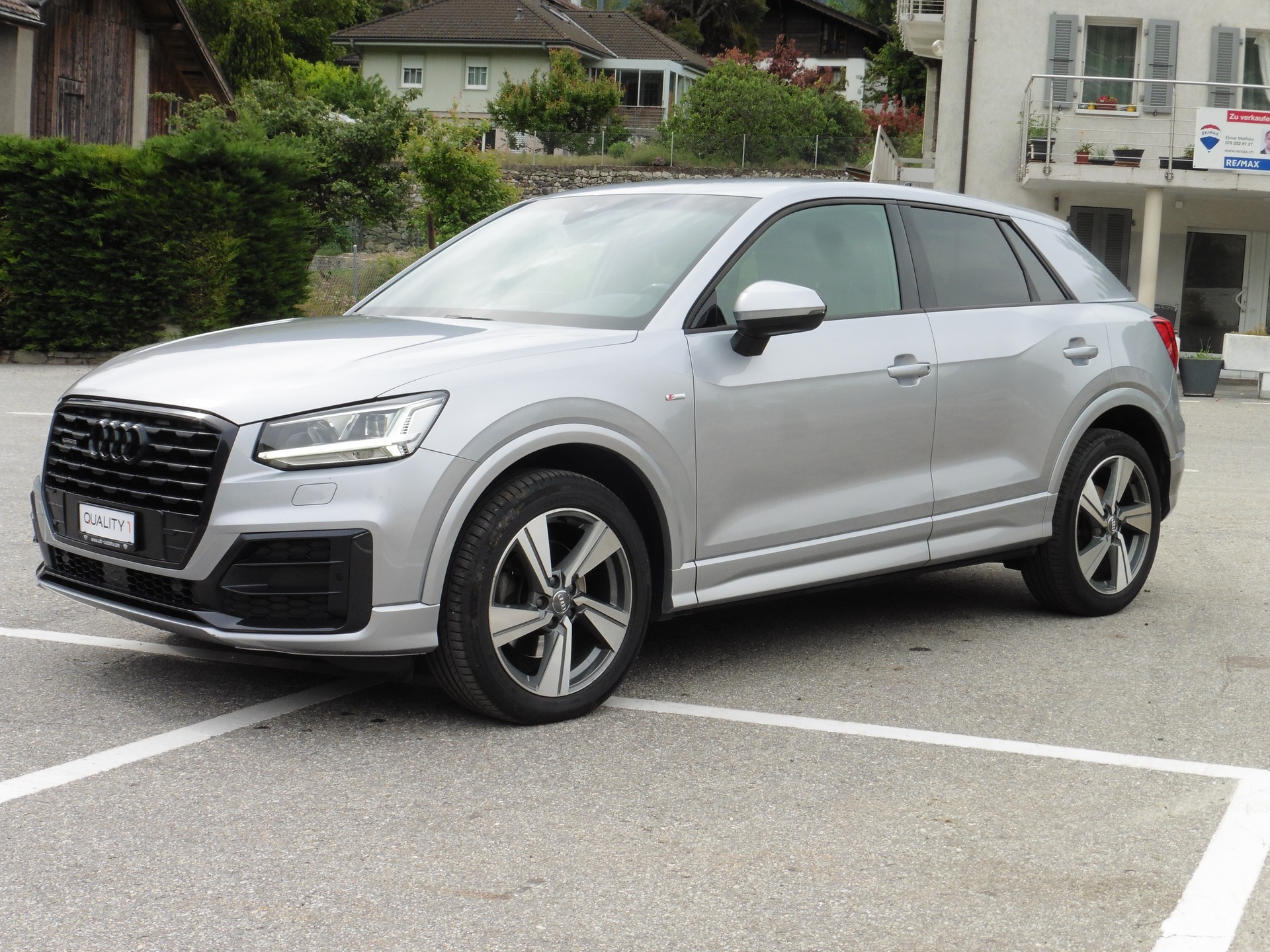 AUDI Q2 40 TFSI Sport quattro S-tronic-image-5