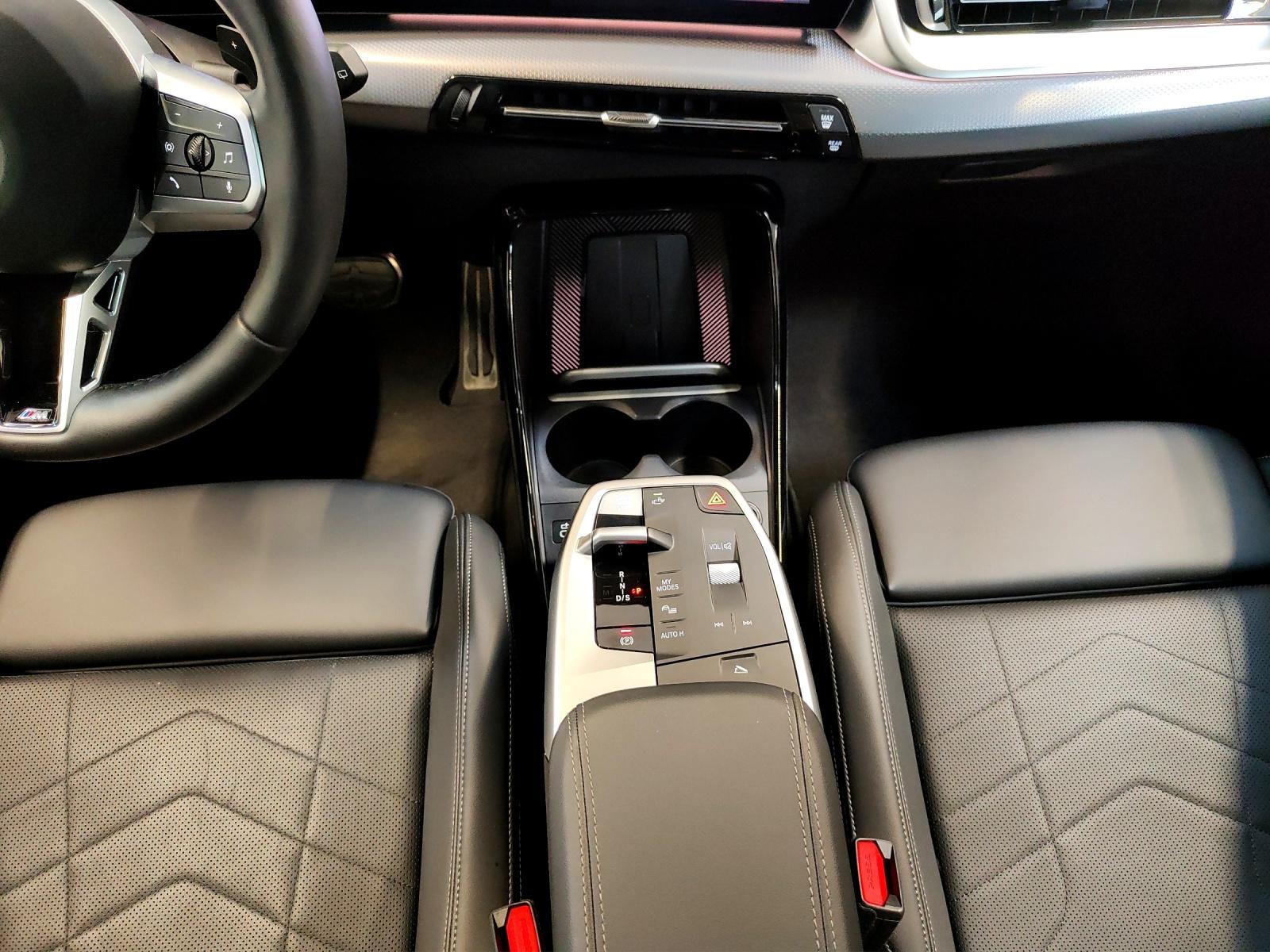 BMW 223i xDrive SDKG Active Tourer-image-12